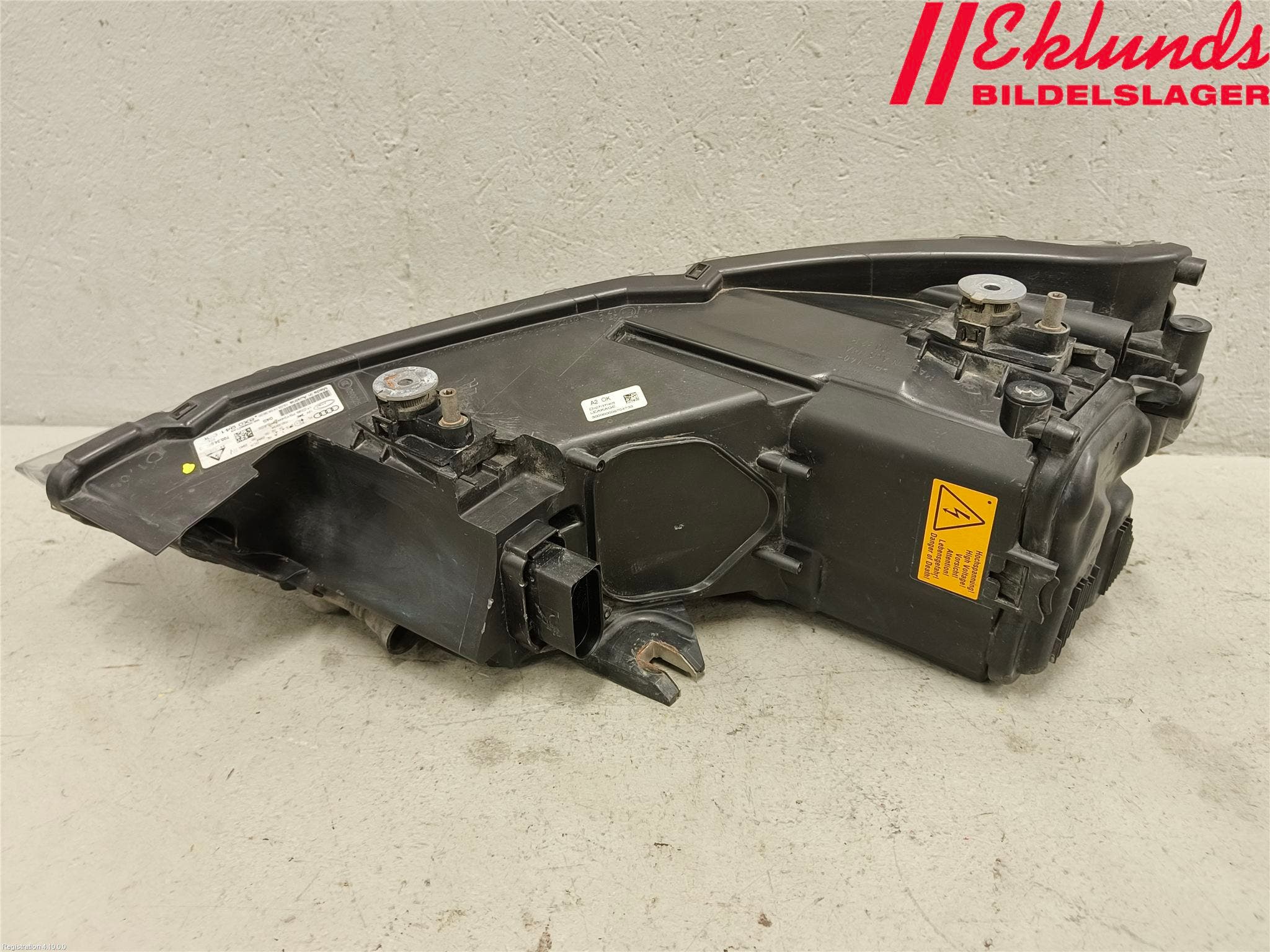 Audi A1/S1 11-18 Strålkastare Höger