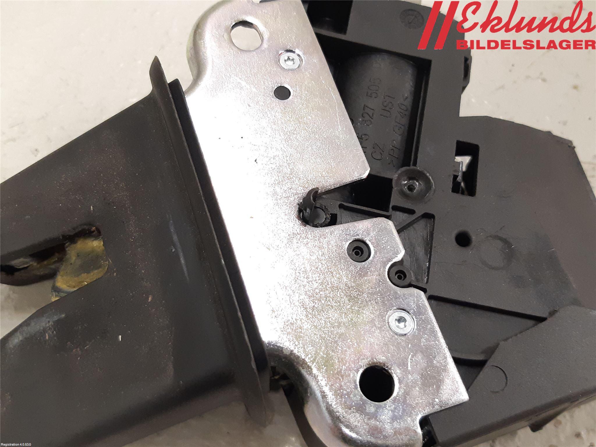 Audi A4/S4 08-11 Låskista Baklucka