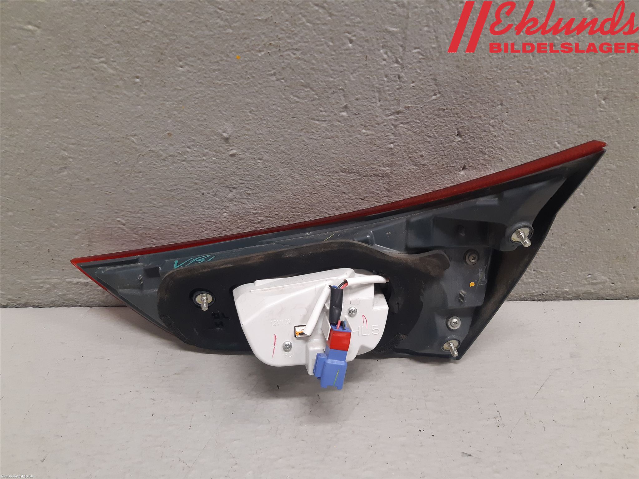 Toyota AURIS 13-19 Bakljus Lucka Vä
