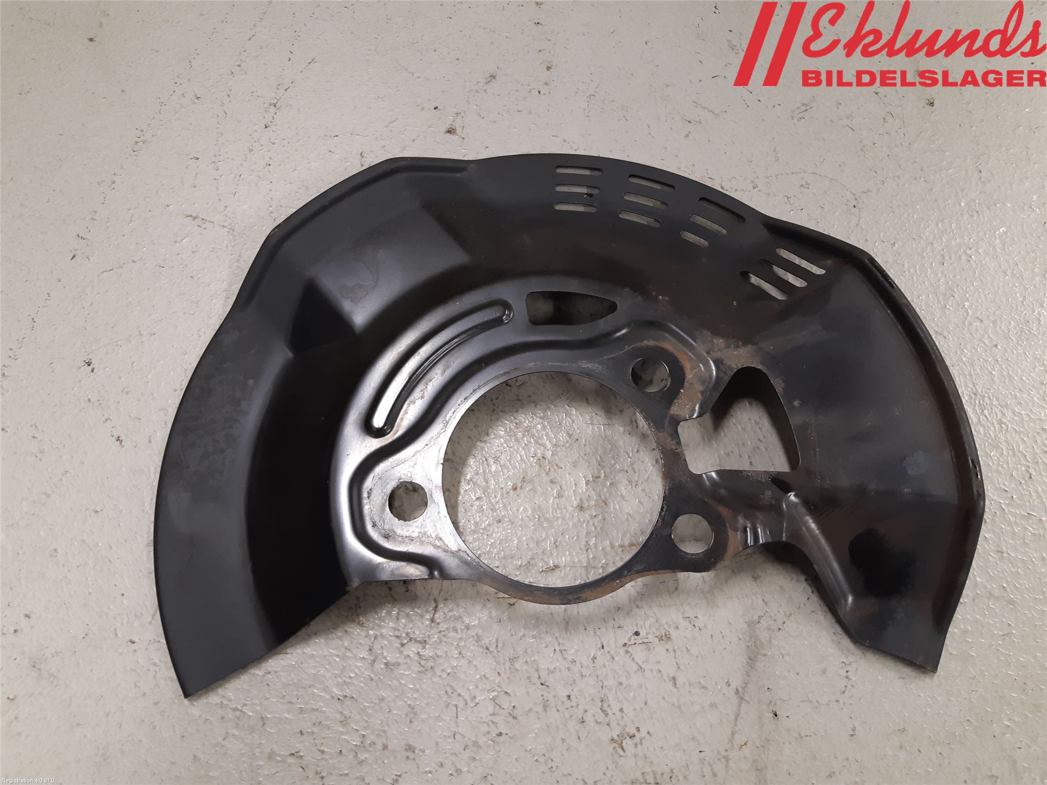 Toyota COROLLA 19- Bromssköld Fram