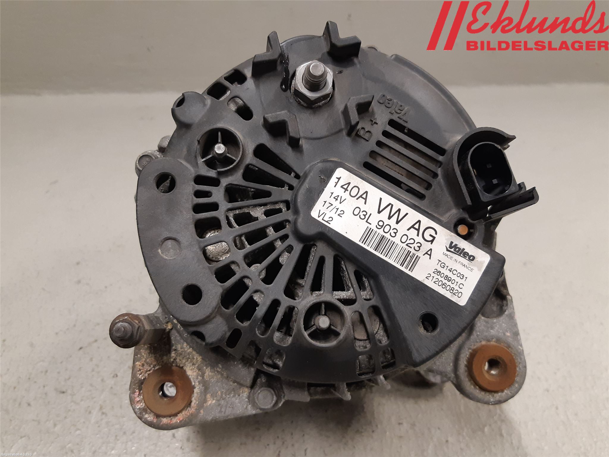 Volkswagen VW GOLF VI 09-13 Generator