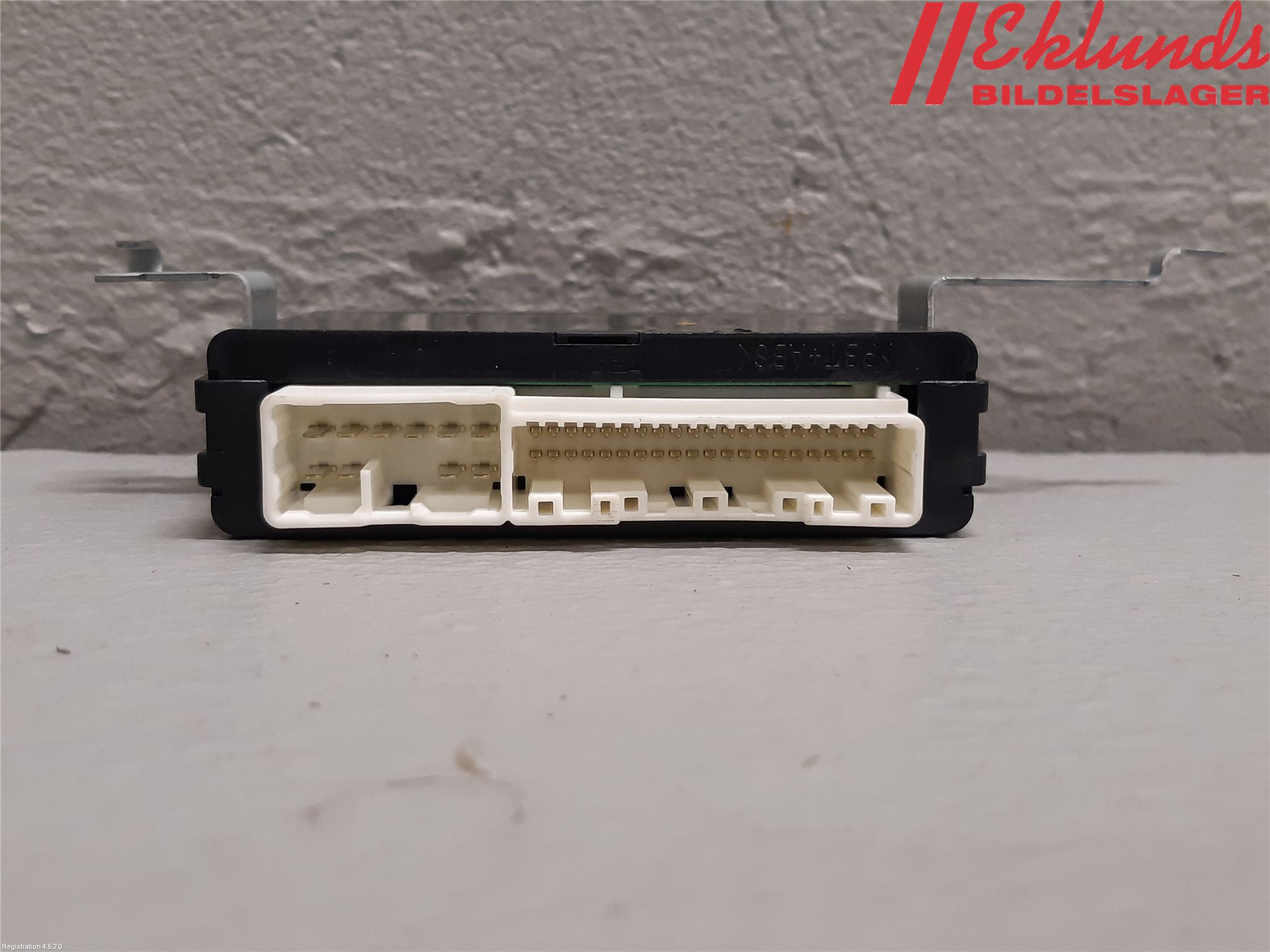 Toyota RAV4 19- Styrenhet Baklucka