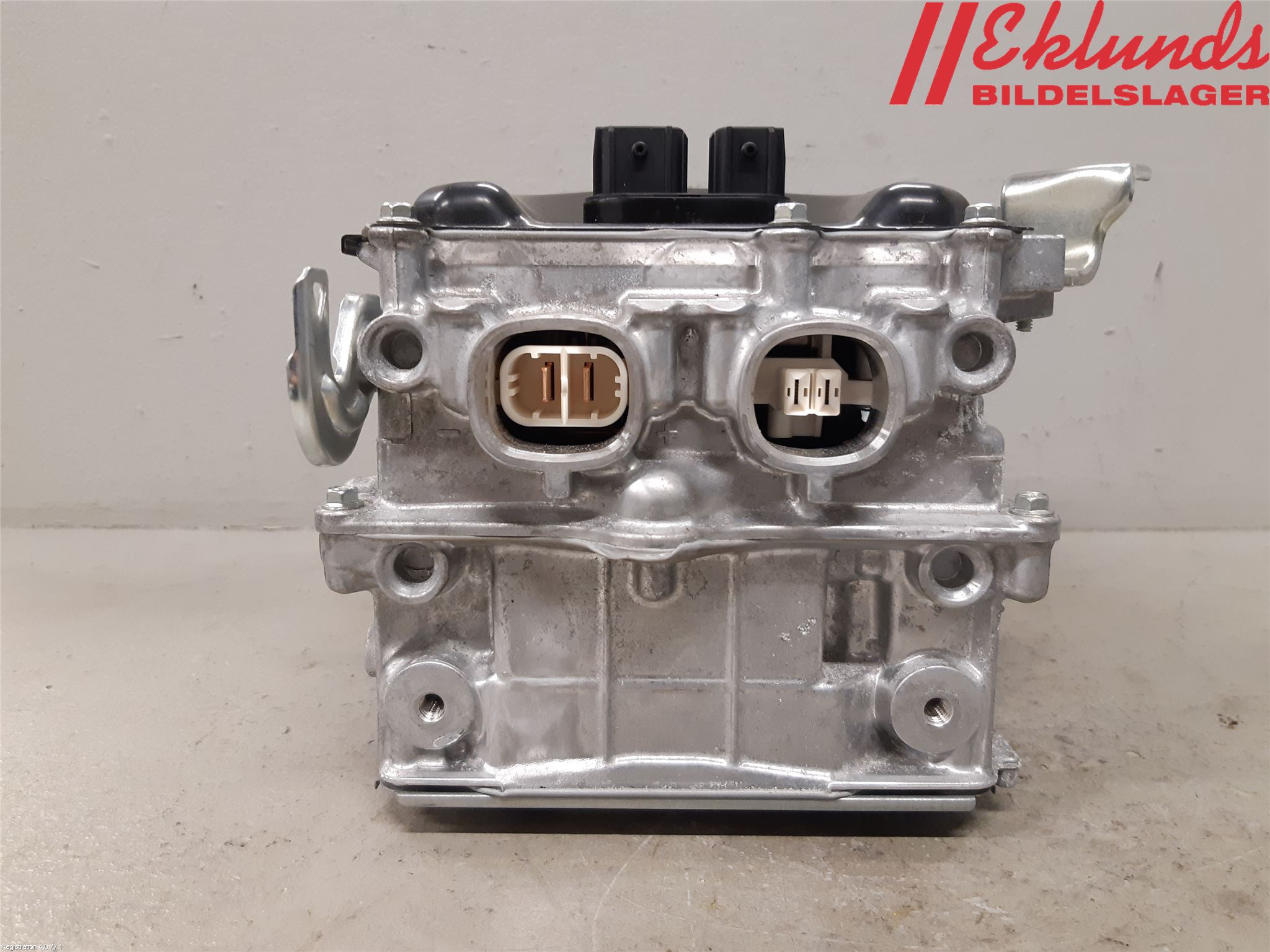 Toyota COROLLA 19- Inverter Hybrid