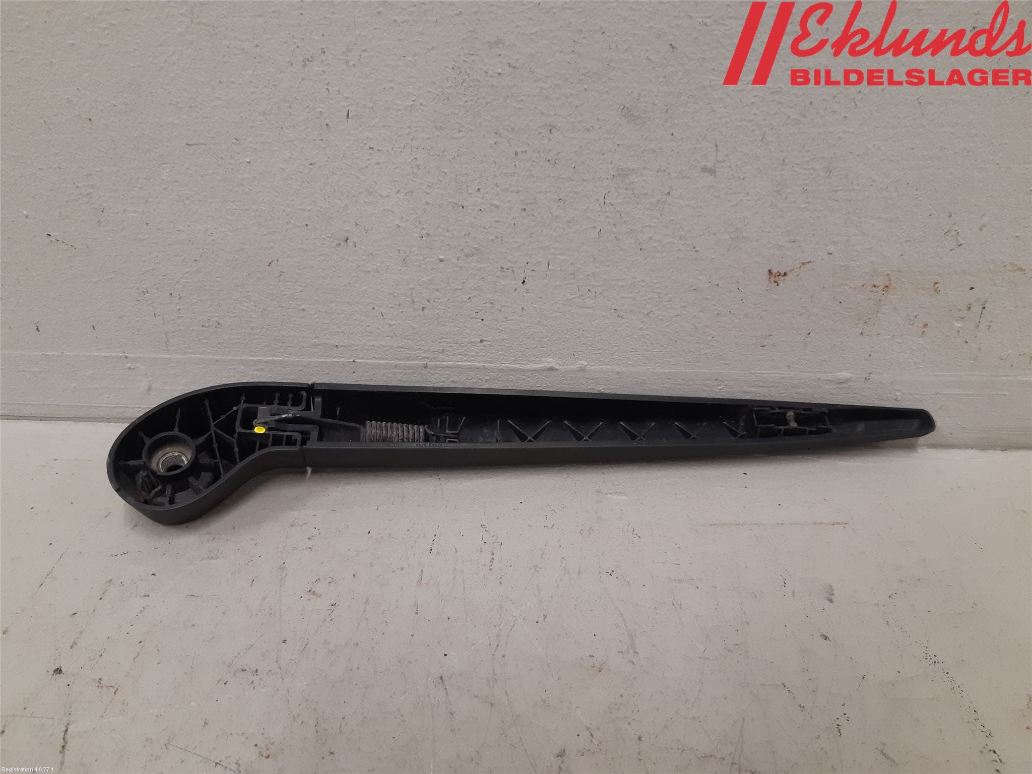 Volvo V70 08-13 Torkararm-Bakruta