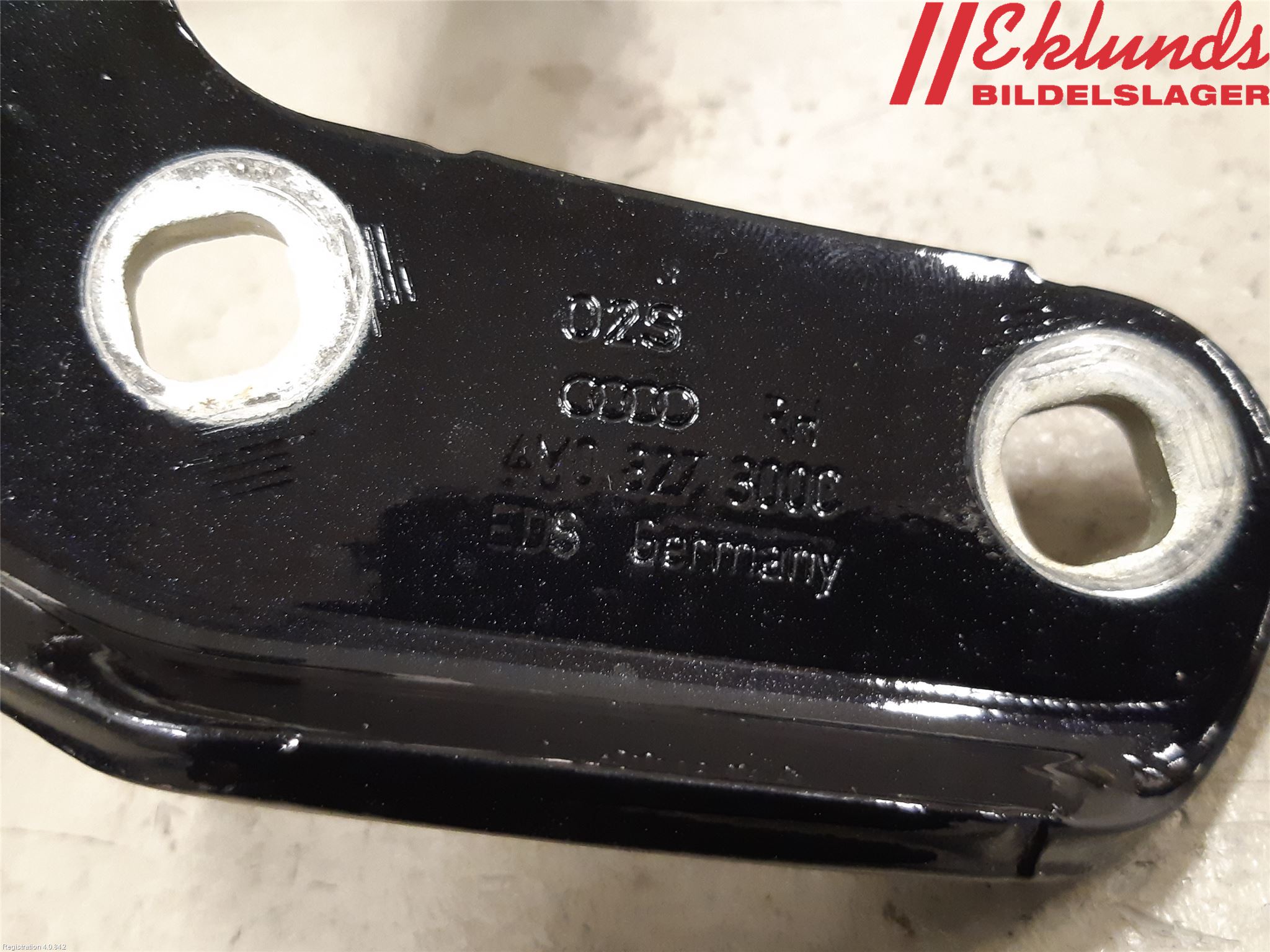 Audi Q7/SQ7 Bakluckeöppnare Automatisk