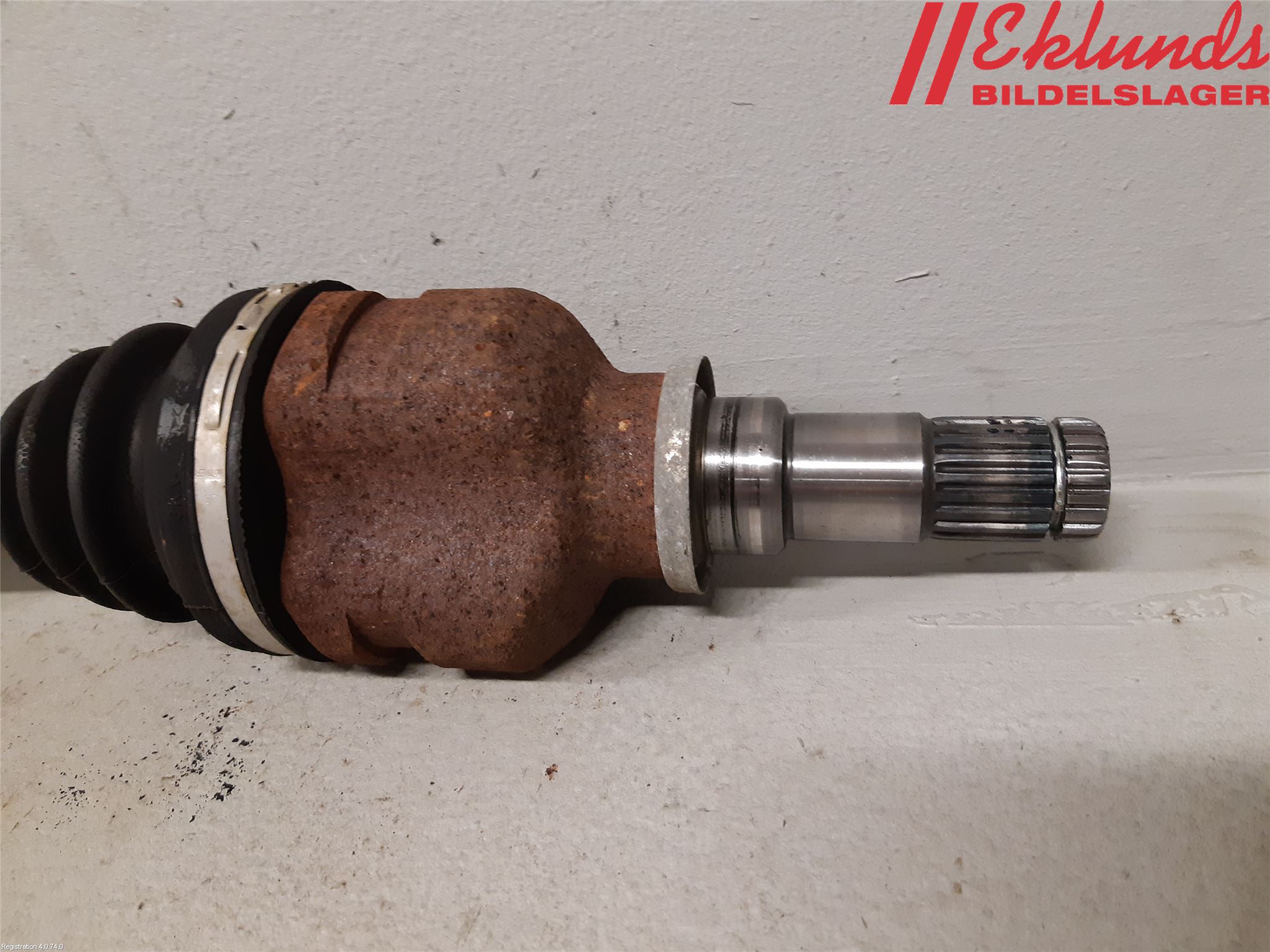 Toyota YARIS XP130 12-14 Drivaxel Fram Höger