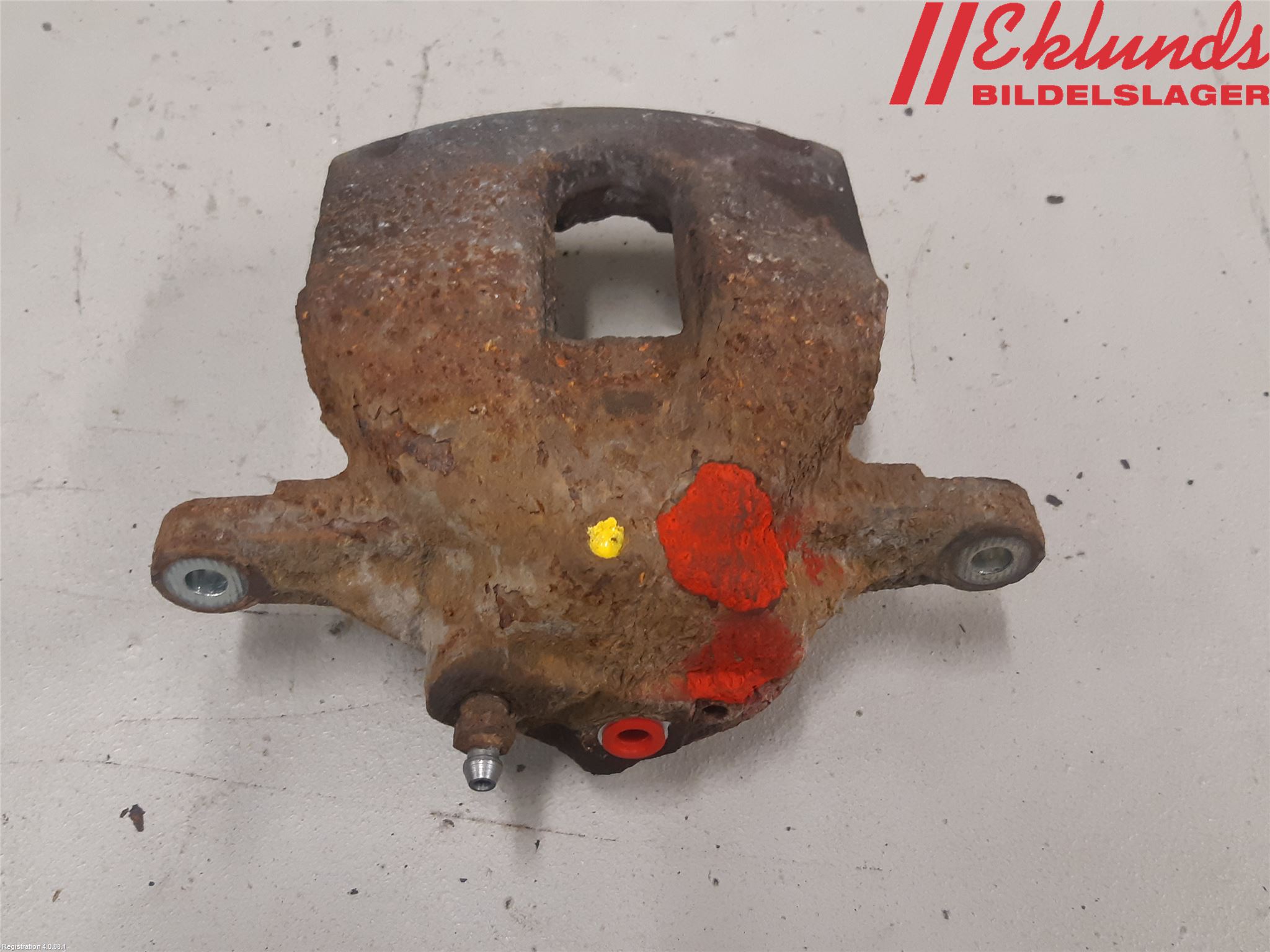 Toyota AURIS 10-12 Bromsok Fram Vänster