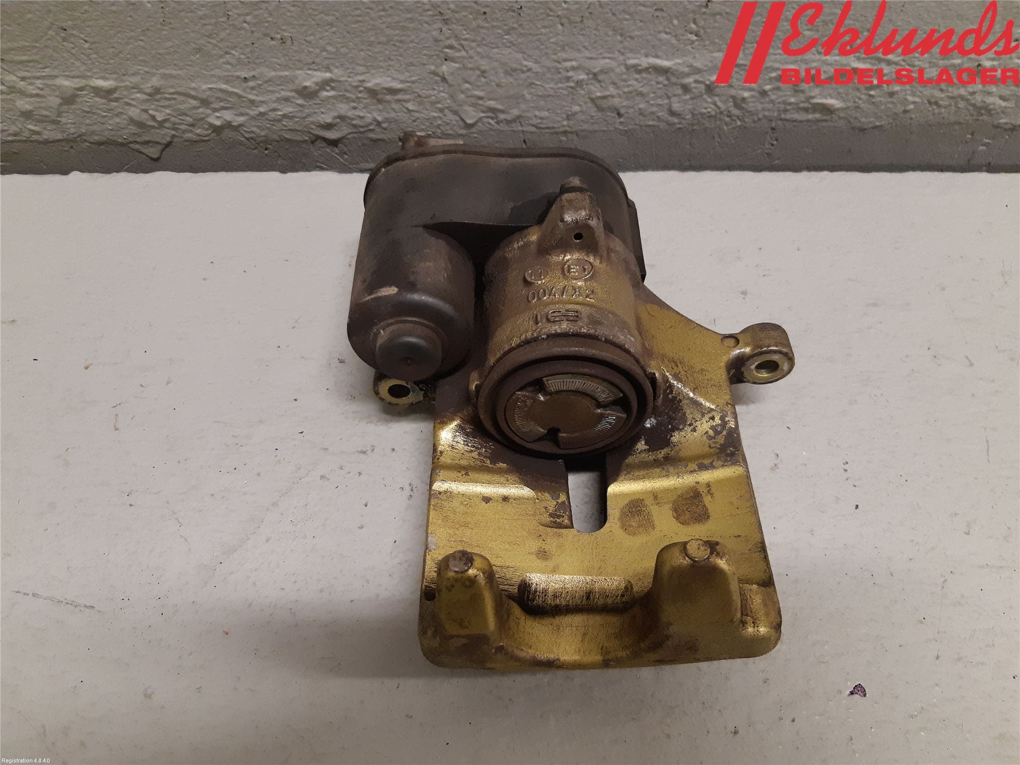 Volvo XC60 09-13 Bromsok Bak Höger