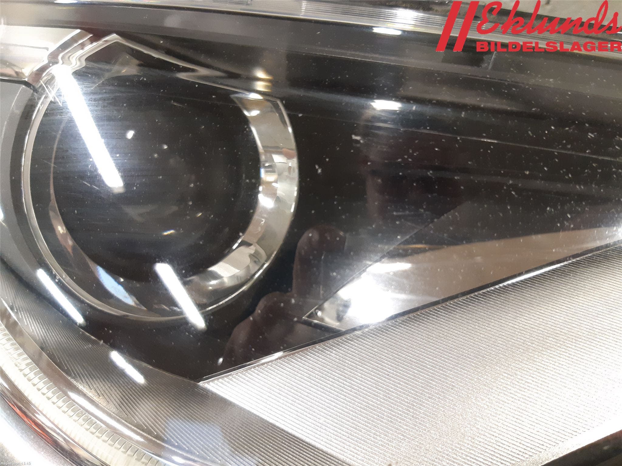 Audi A1/S1 11-18 Strålkastare Höger