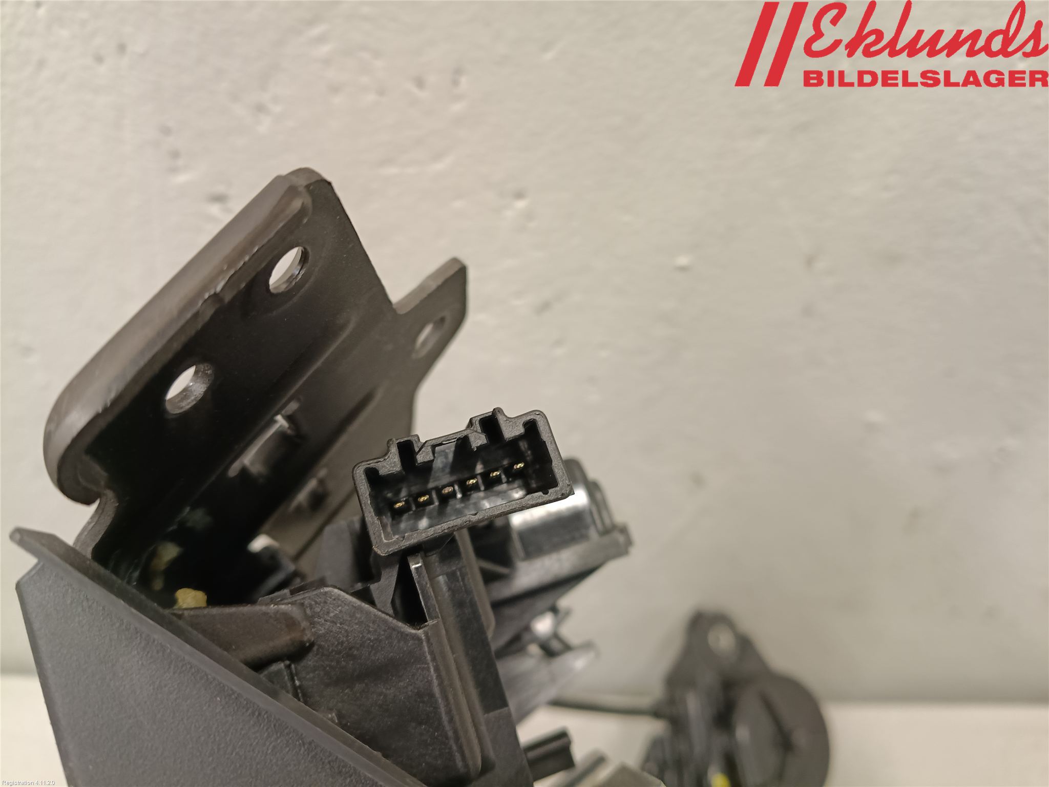 Volvo V60 19- Låskista Baklucka