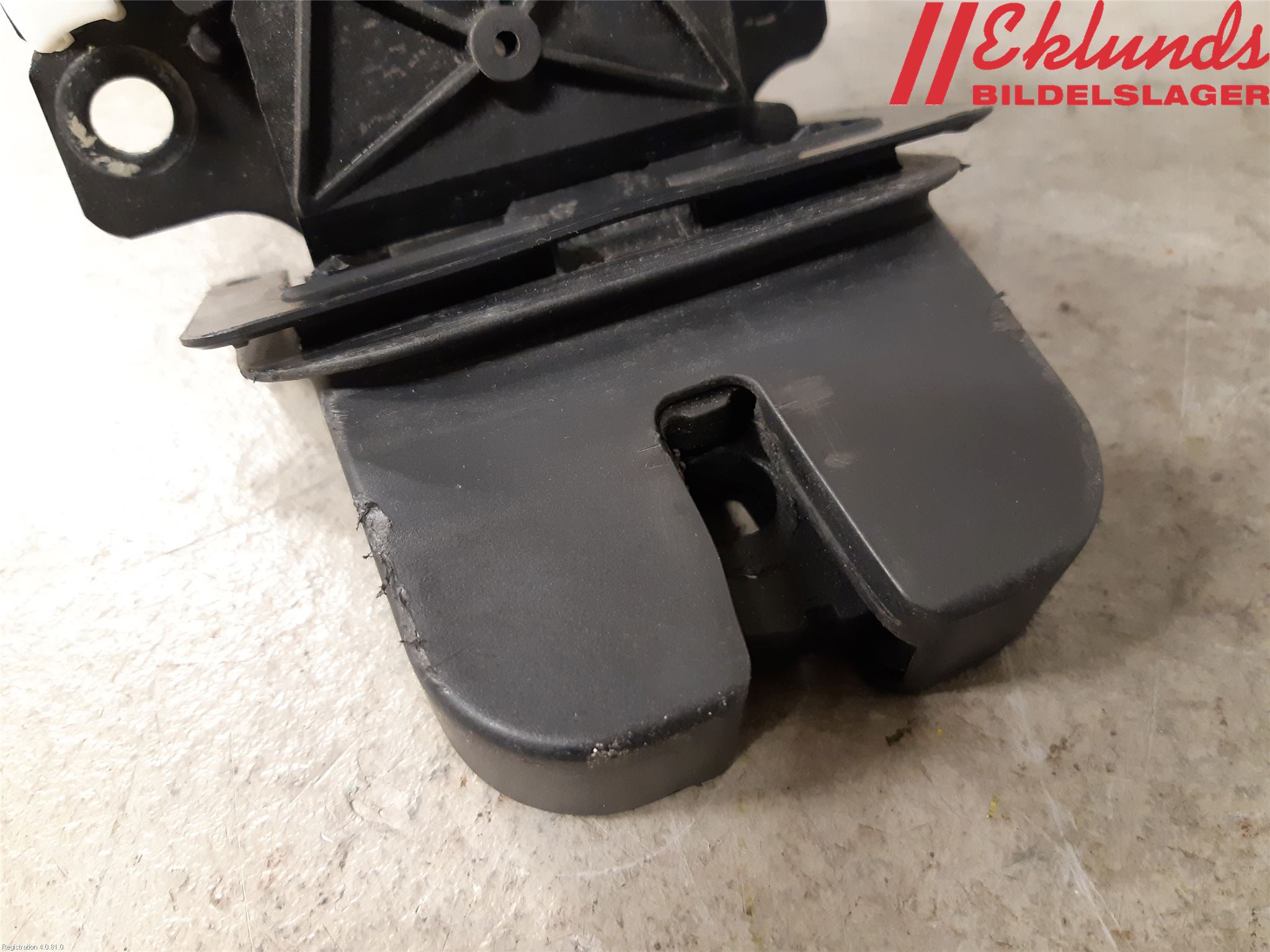 Audi A6/S6     05-11 Låskista Baklucka