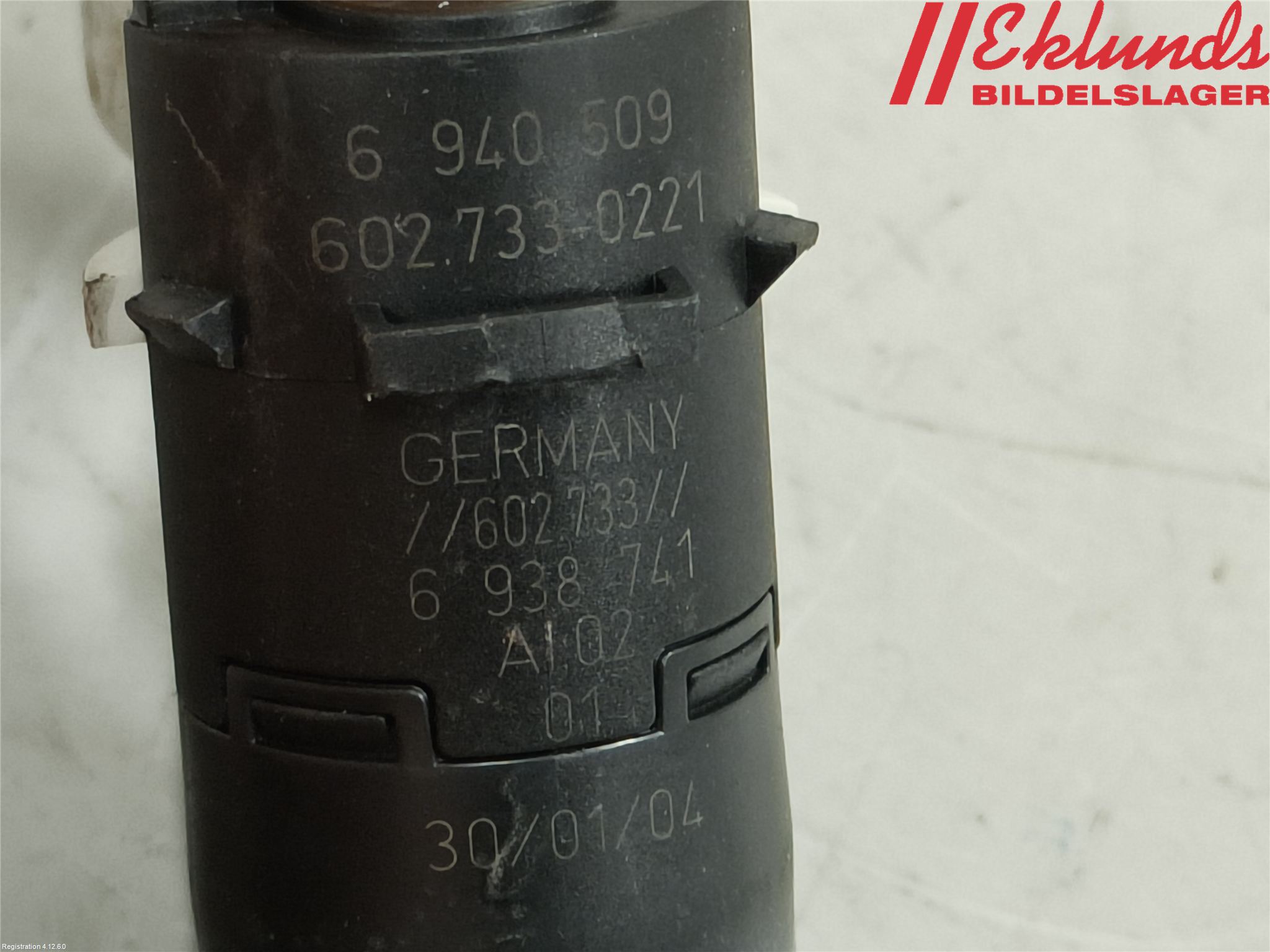 BMW 6 E63/64    02-10 Parkeringshjälp Frontsensor