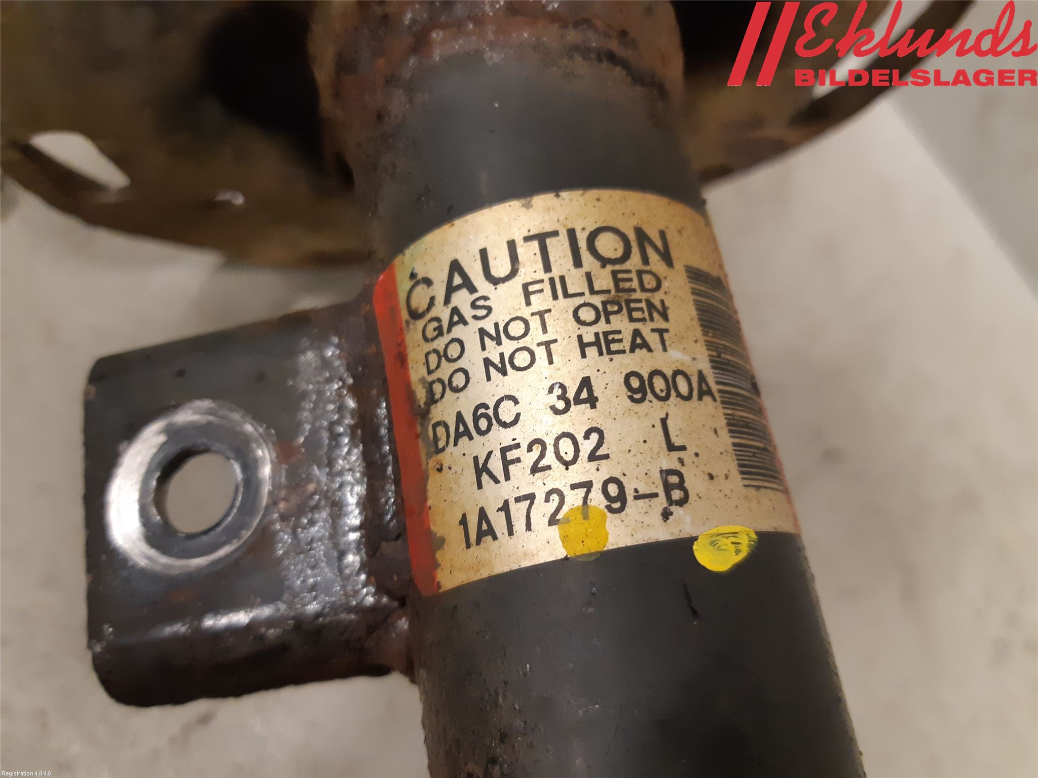 Mazda 2 (DJ) 15-22 Fjäderben Fram Vänster