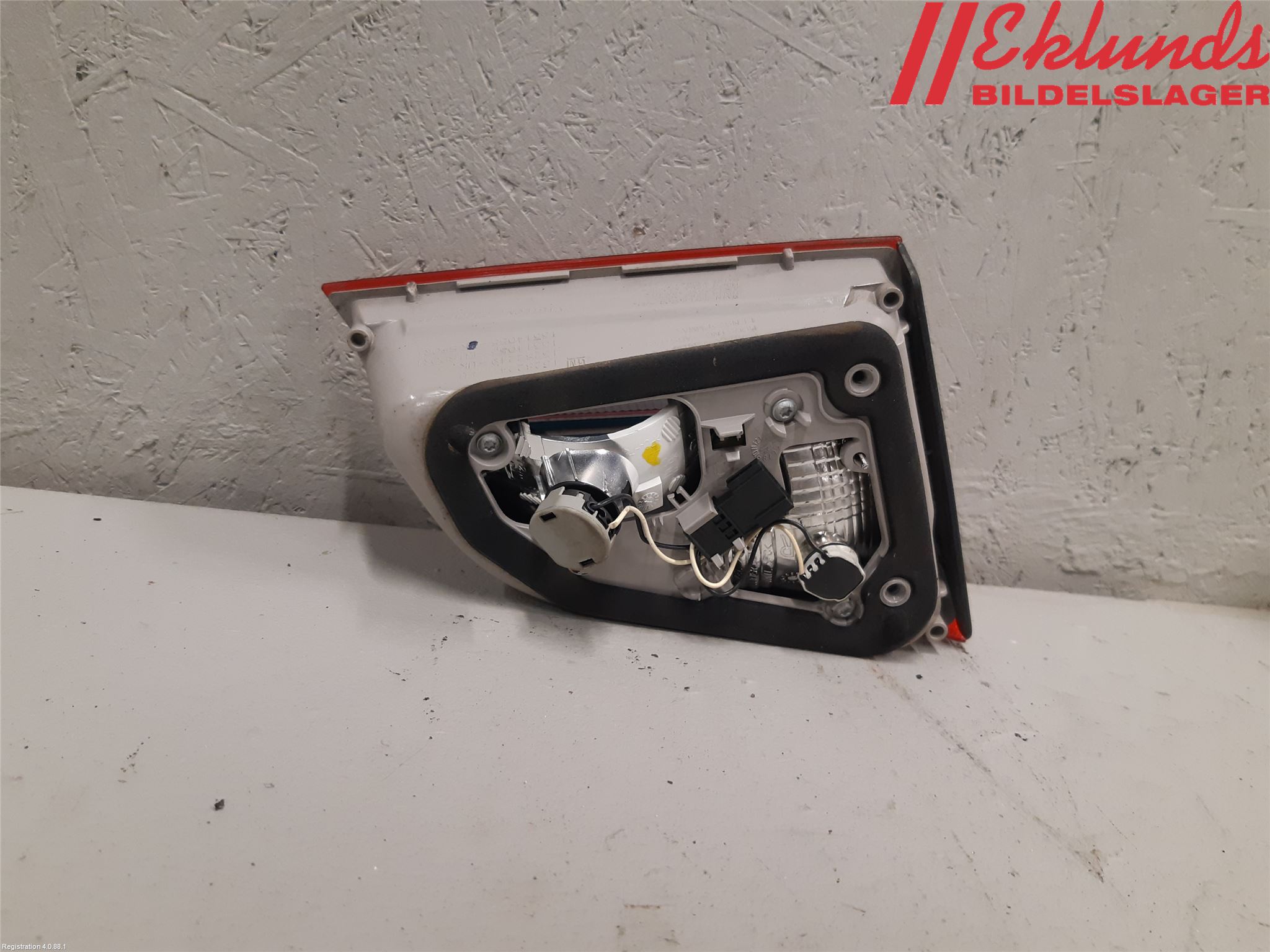 Opel ASTRA J 10-15 Bakljus Lucka Hö