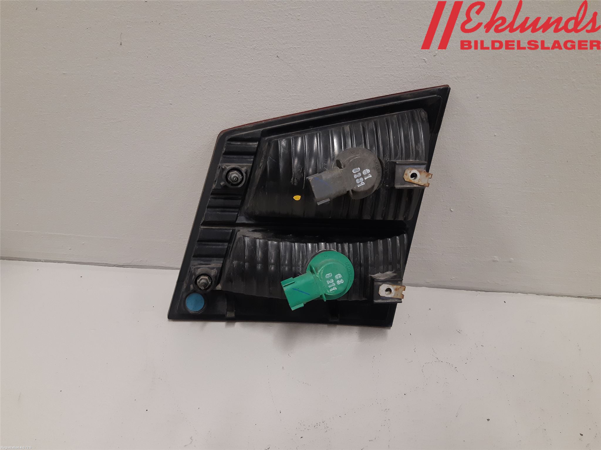 Dodge JOURNEY Bakljus Lucka Vä