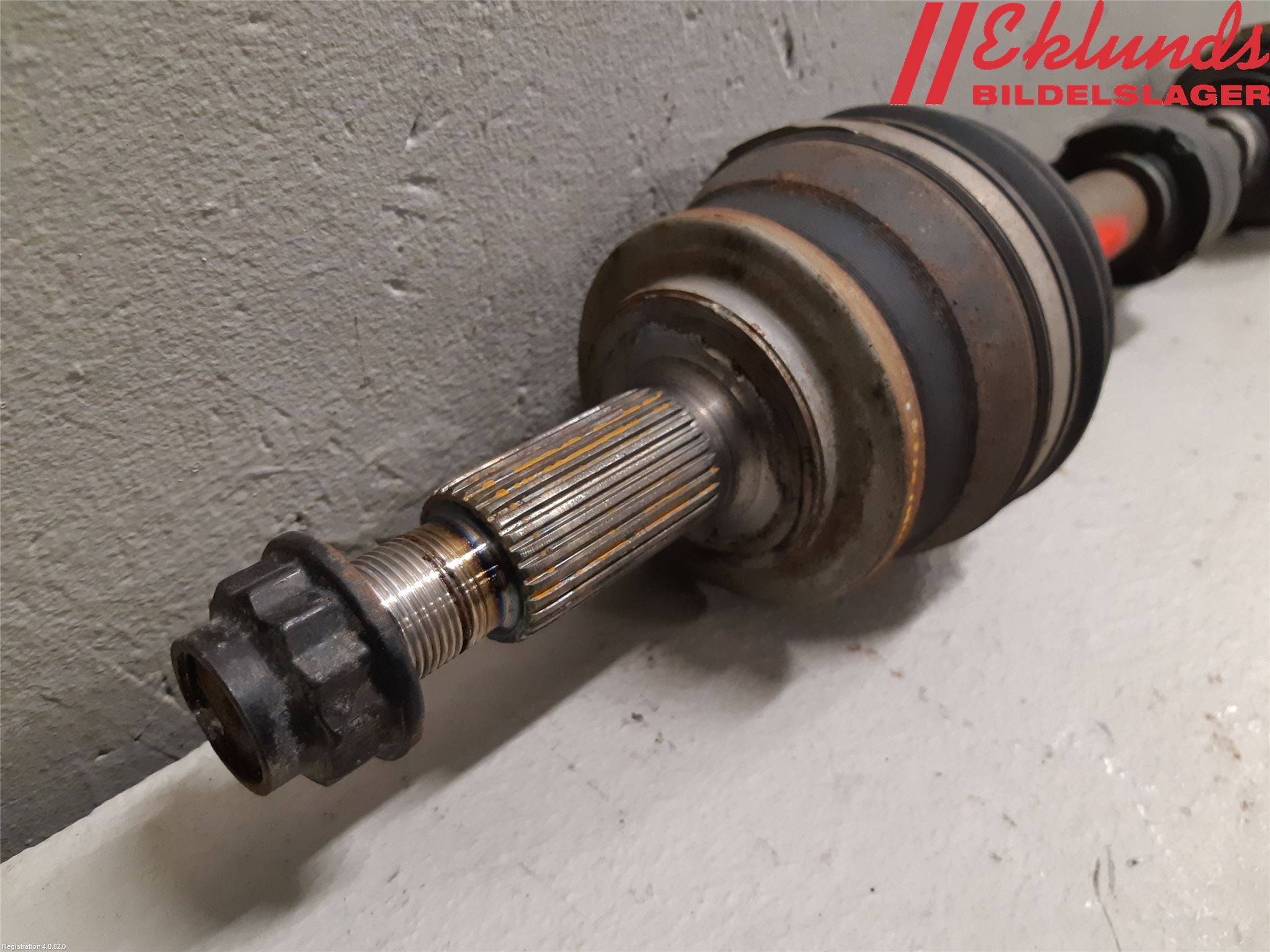 Toyota RAV4 19- Drivaxel Fram Vänster