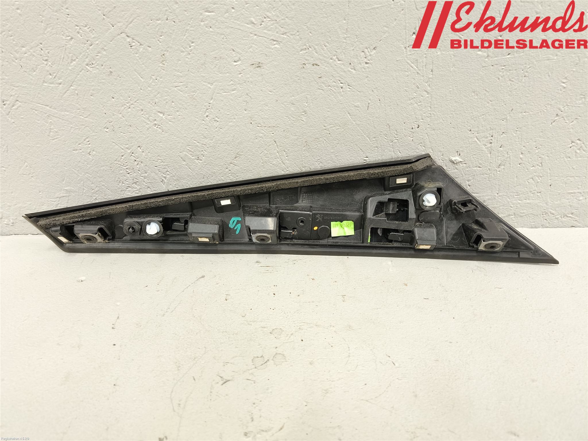 Peugeot 2008/E-2008 20- Spoiler Baklucka