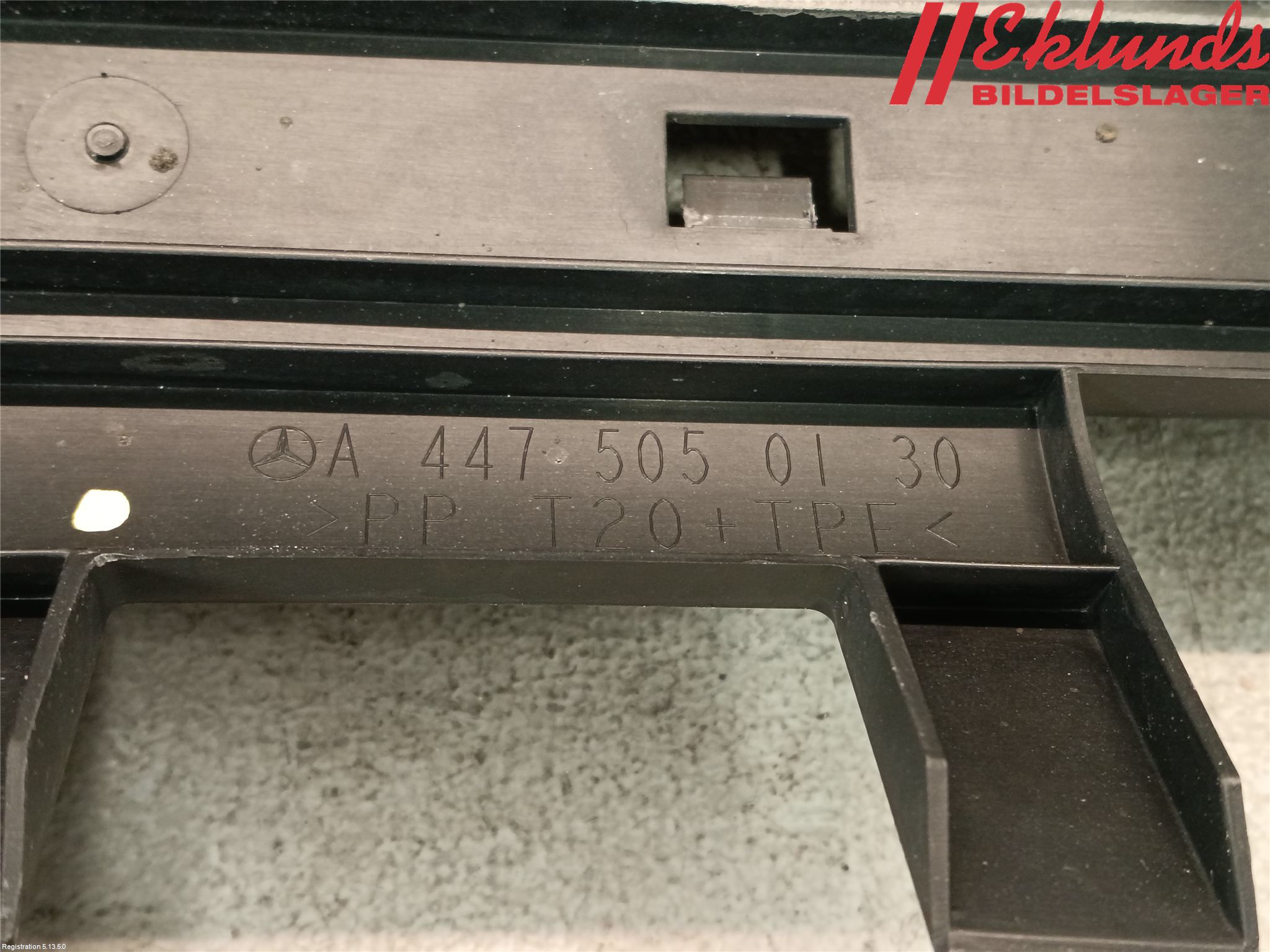 Mercedes-Benz MB VITO/V-KLASS (W640,W447,W448) 14- Deflektor Plåt-Plast Kylning