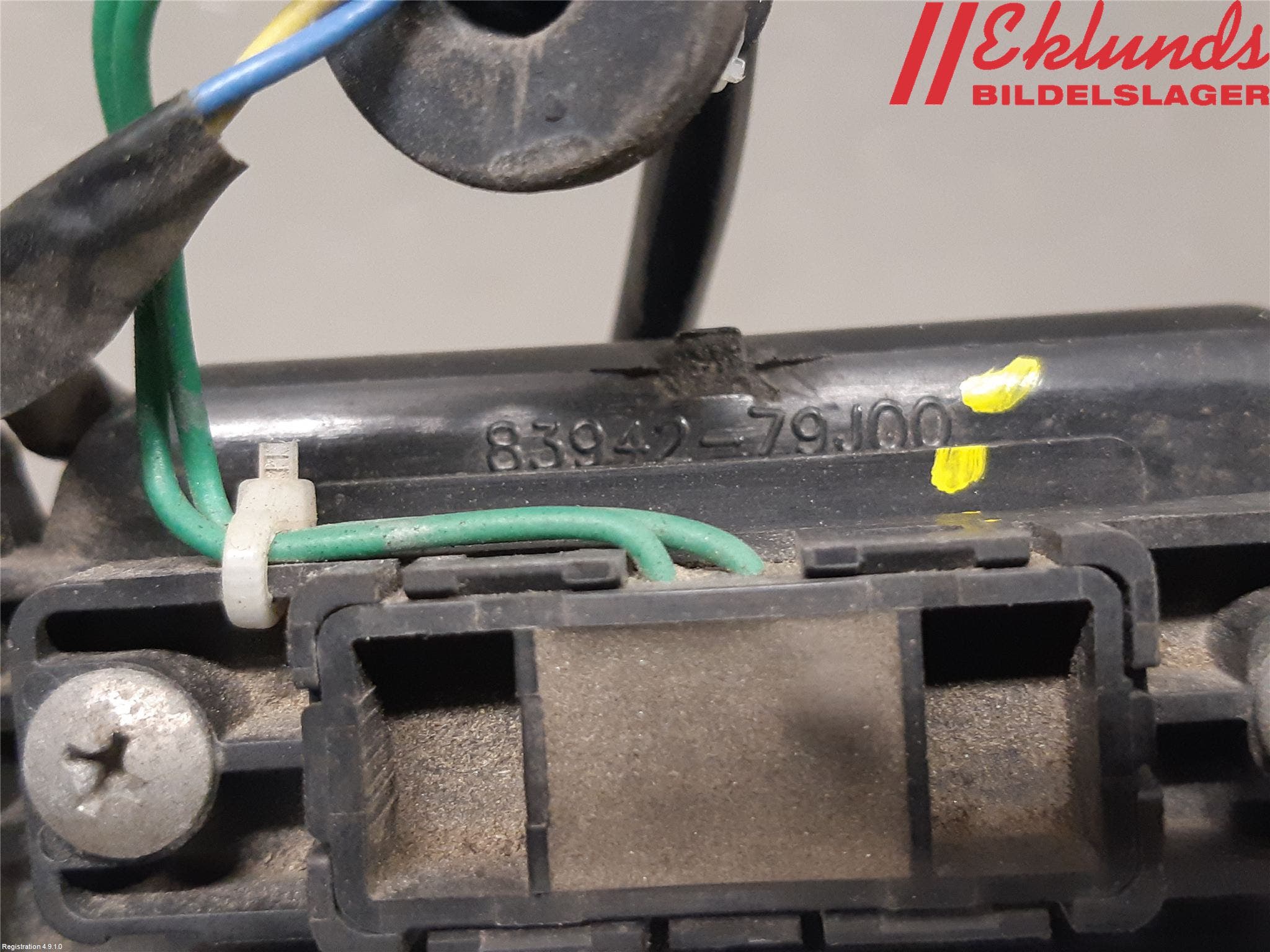 Suzuki SX4 S-CROSS 14-21 Bakluckehandtag