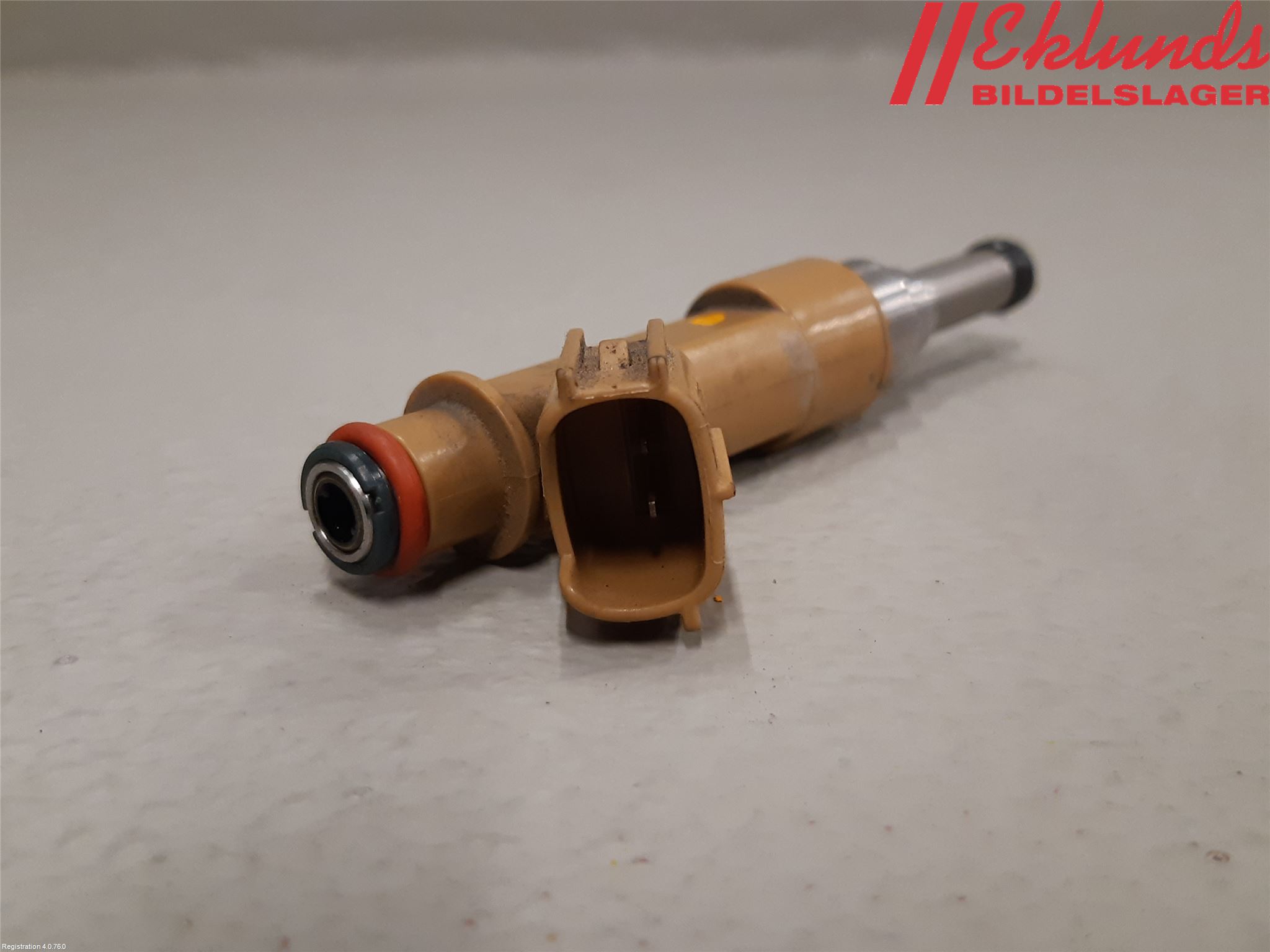 Toyota AVENSIS 09-15 Injspridare
