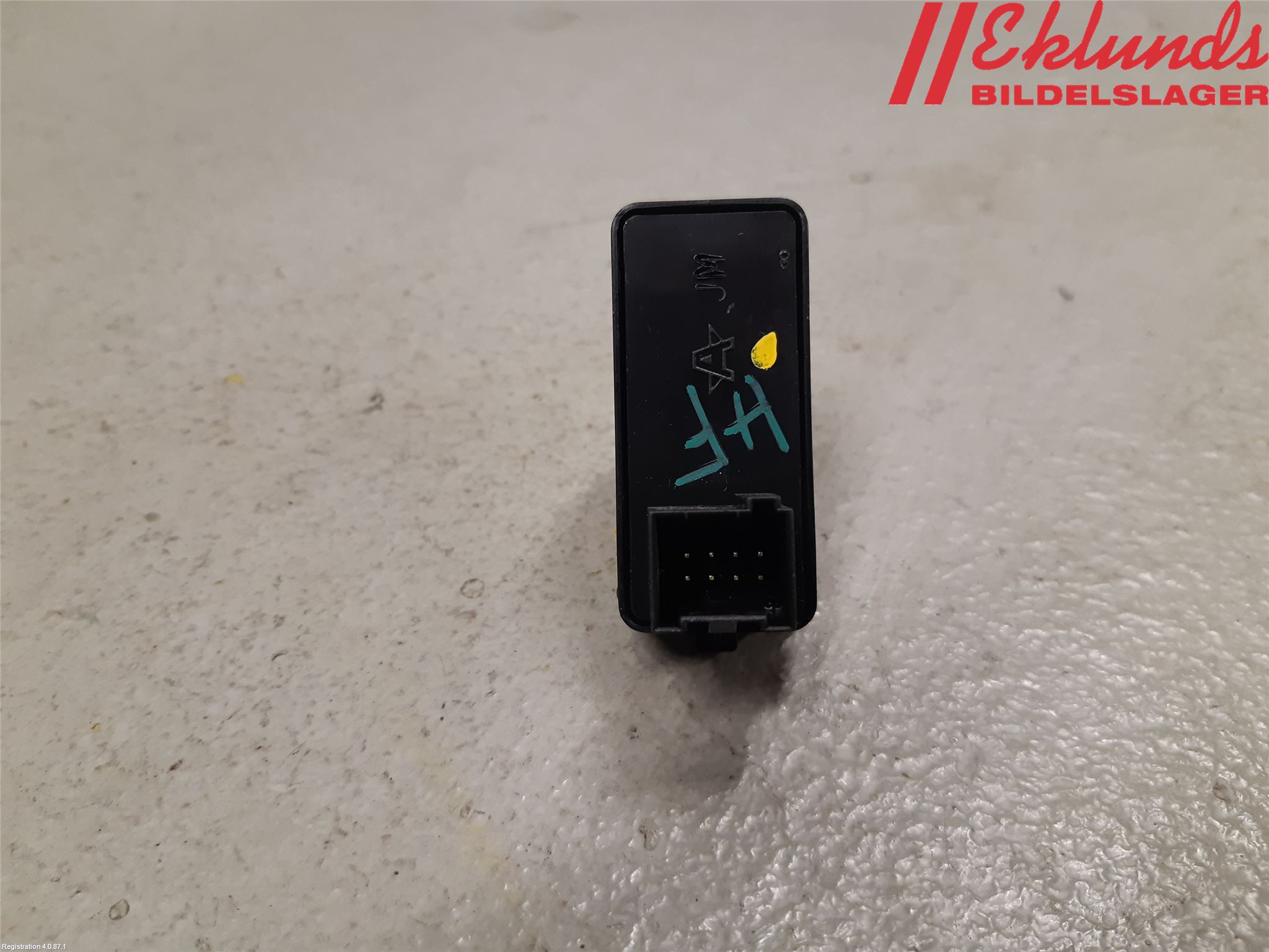 Iveco DAILY 14->> Strömställare Elhiss