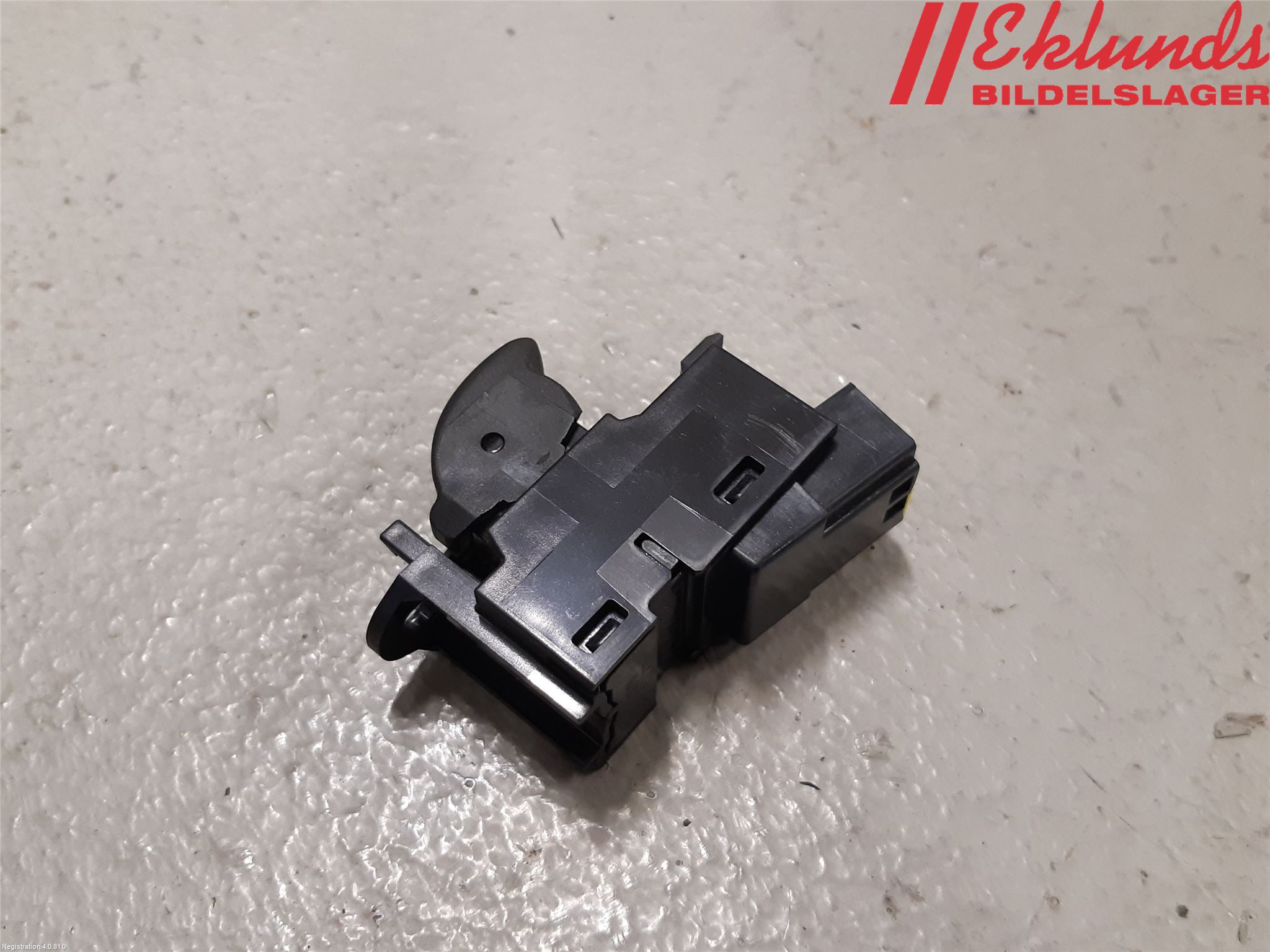 Volvo V70 08-13 Strömställare Elhiss