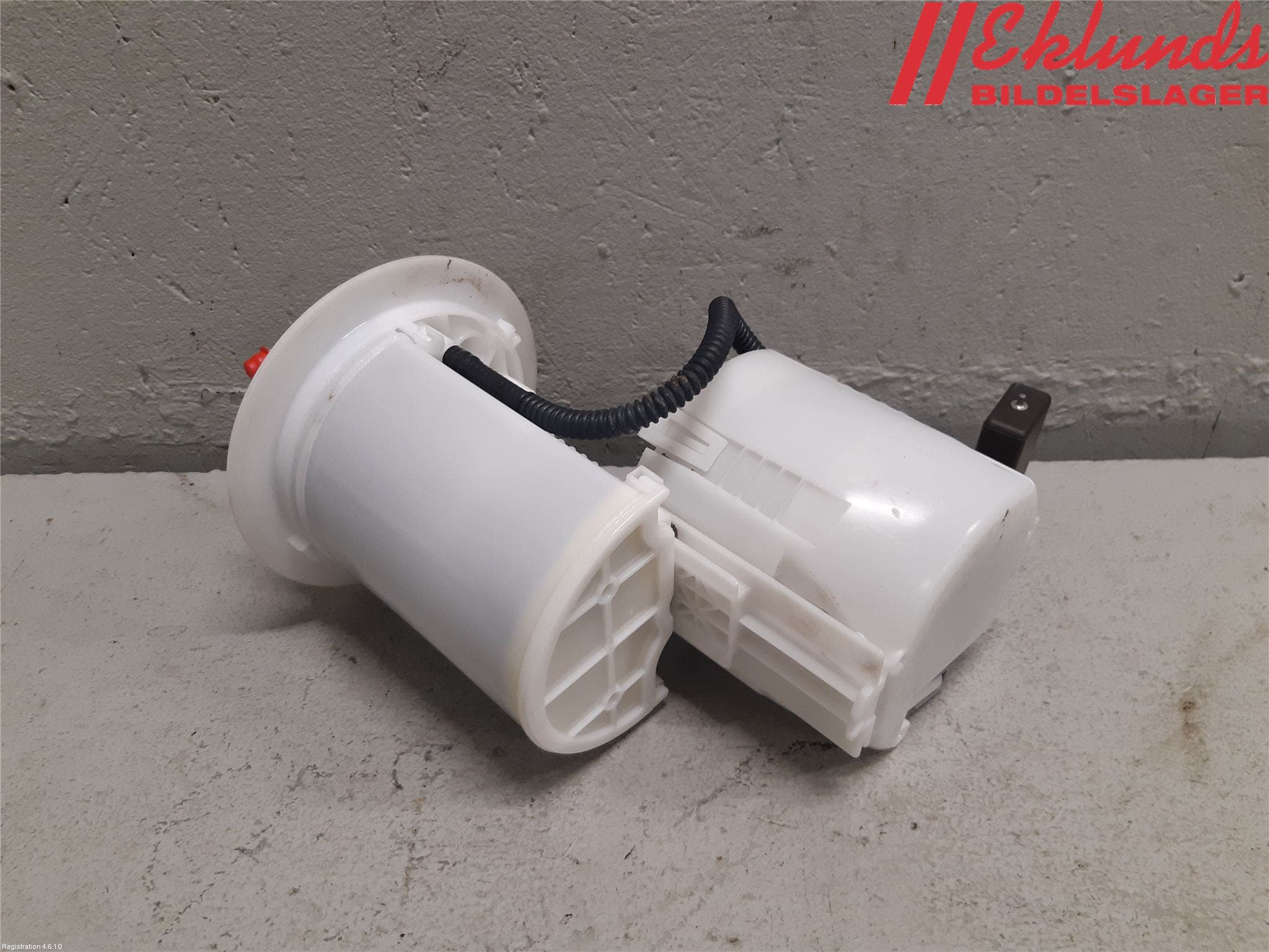 Toyota AVENSIS 09-15 Bränslepump El