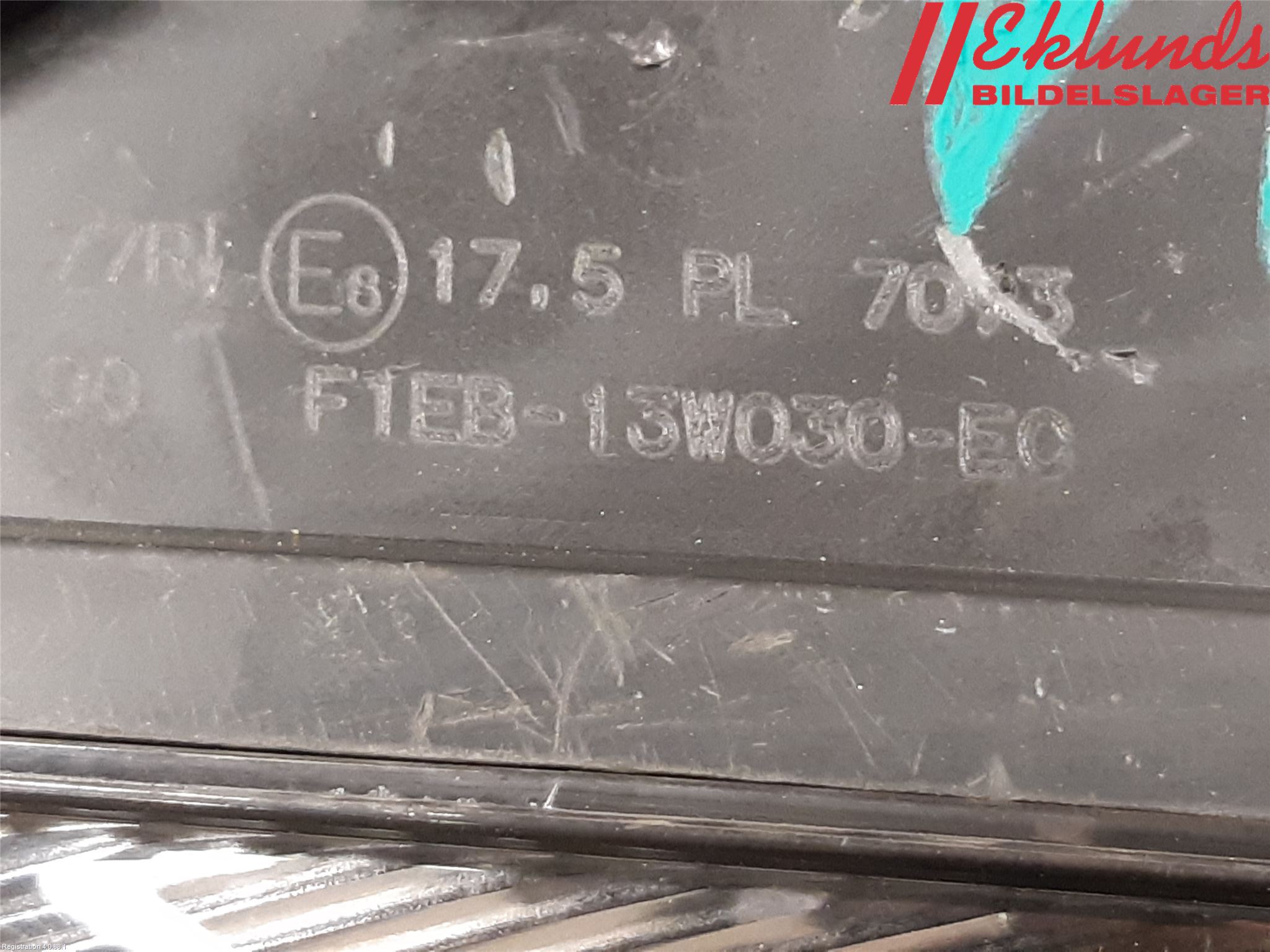 Ford FOCUS 15-18 Strålkastare Vänster