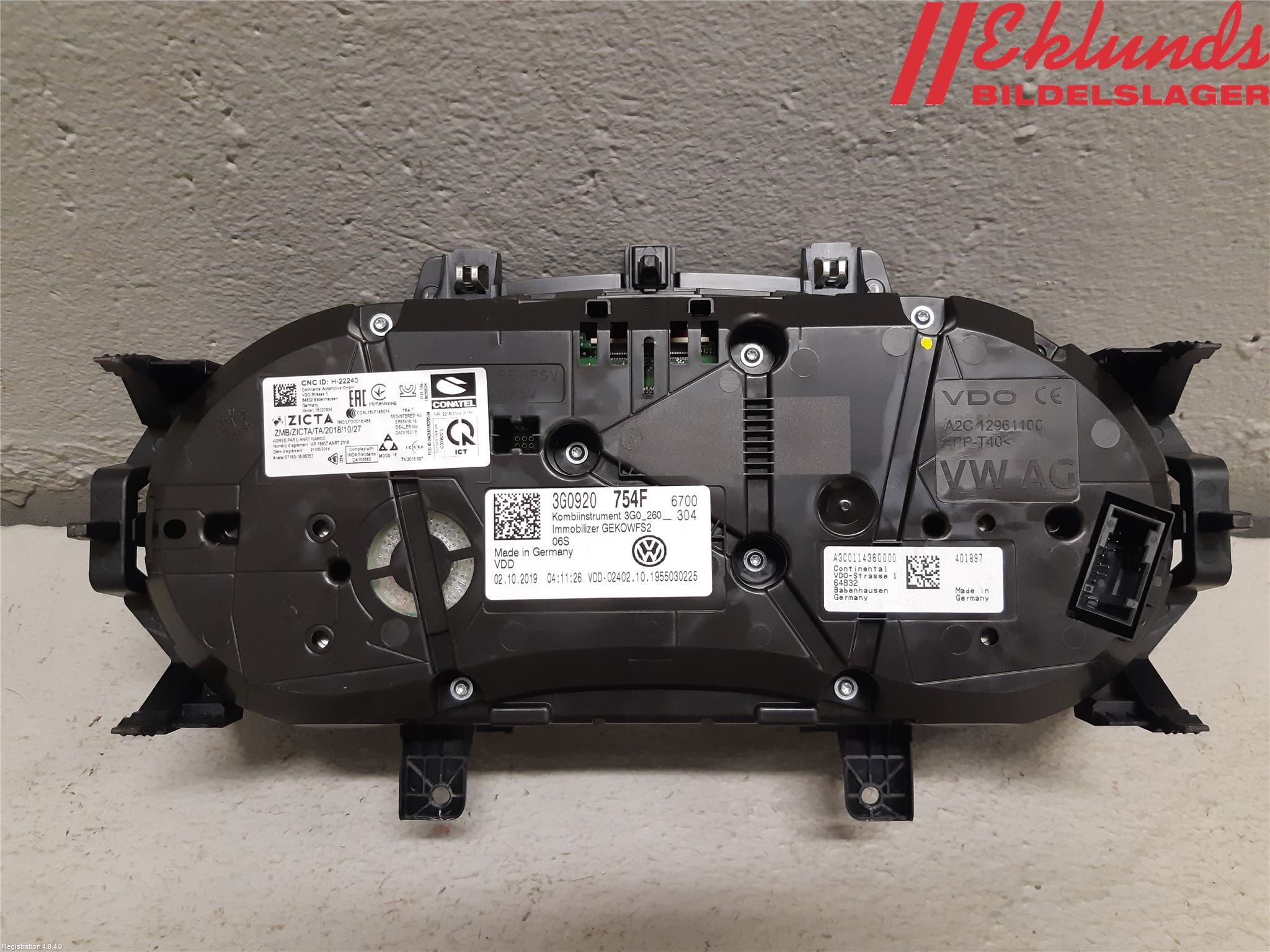 Volkswagen VW PASSAT 20-24 Instrument Komb