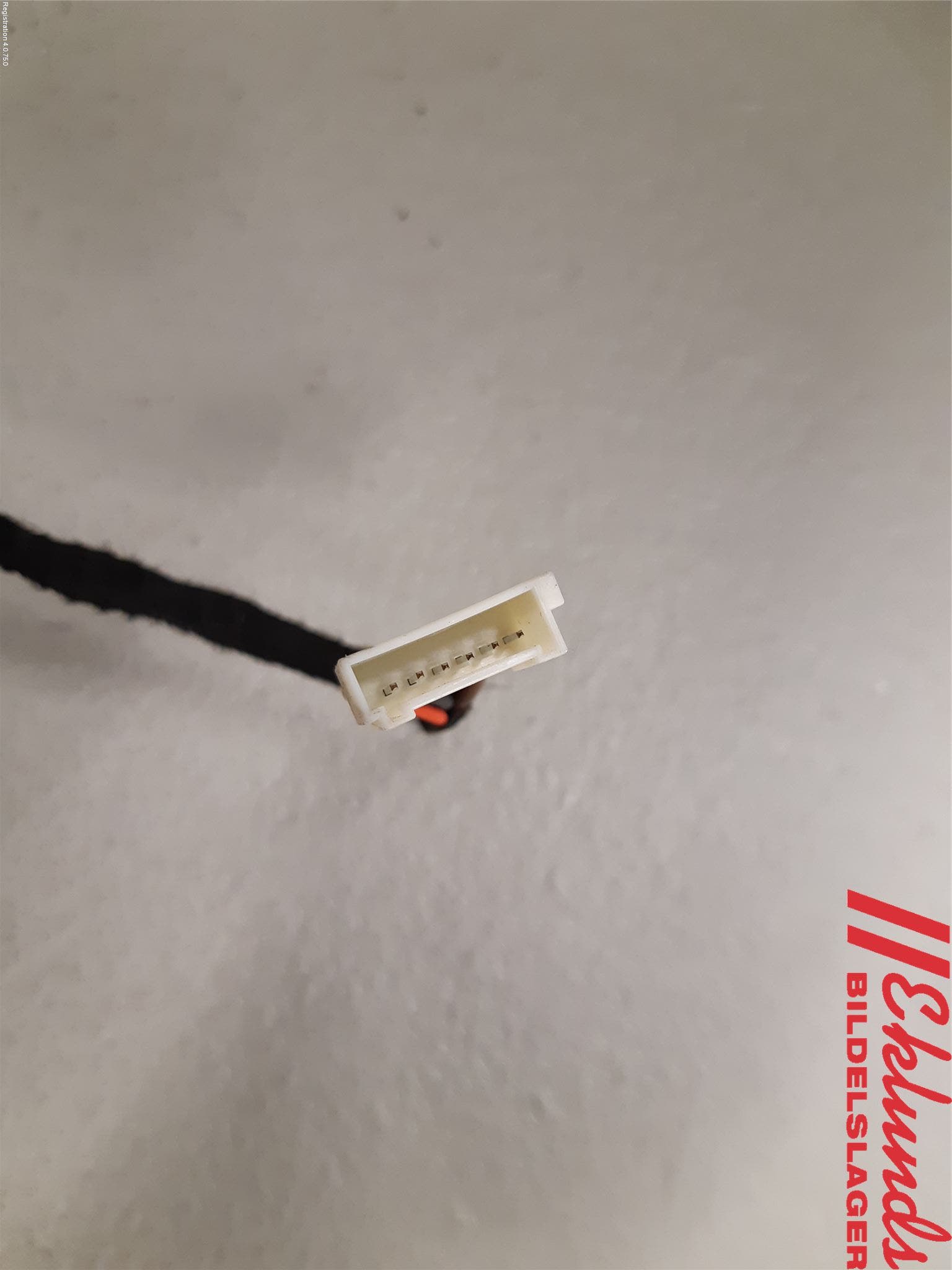 BMW 5 F10/F11/F18 09-17 Bakluckeöppnare Automatisk