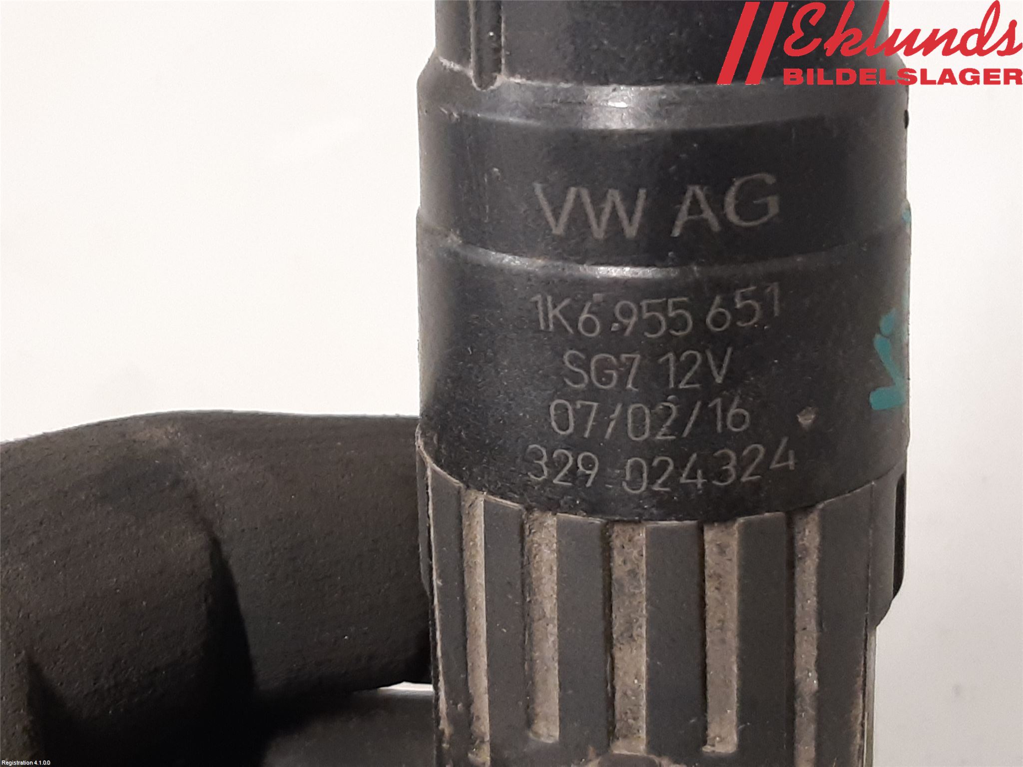 Volkswagen VW GOLF SPORTSVAN 15-20 Spolarpump Vindruta