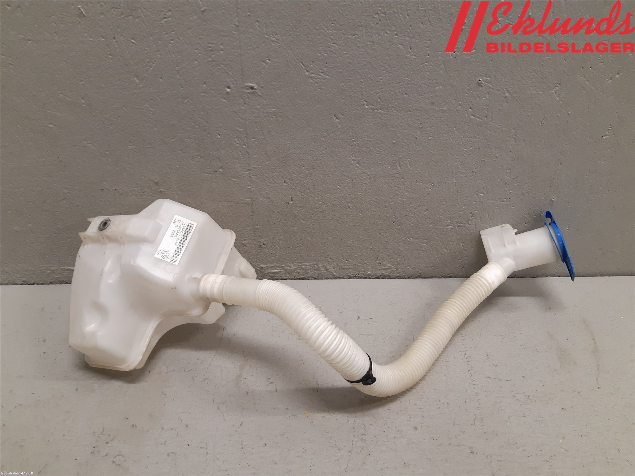 Volkswagen VW UP! / E-UP! Spolartank Vindruta