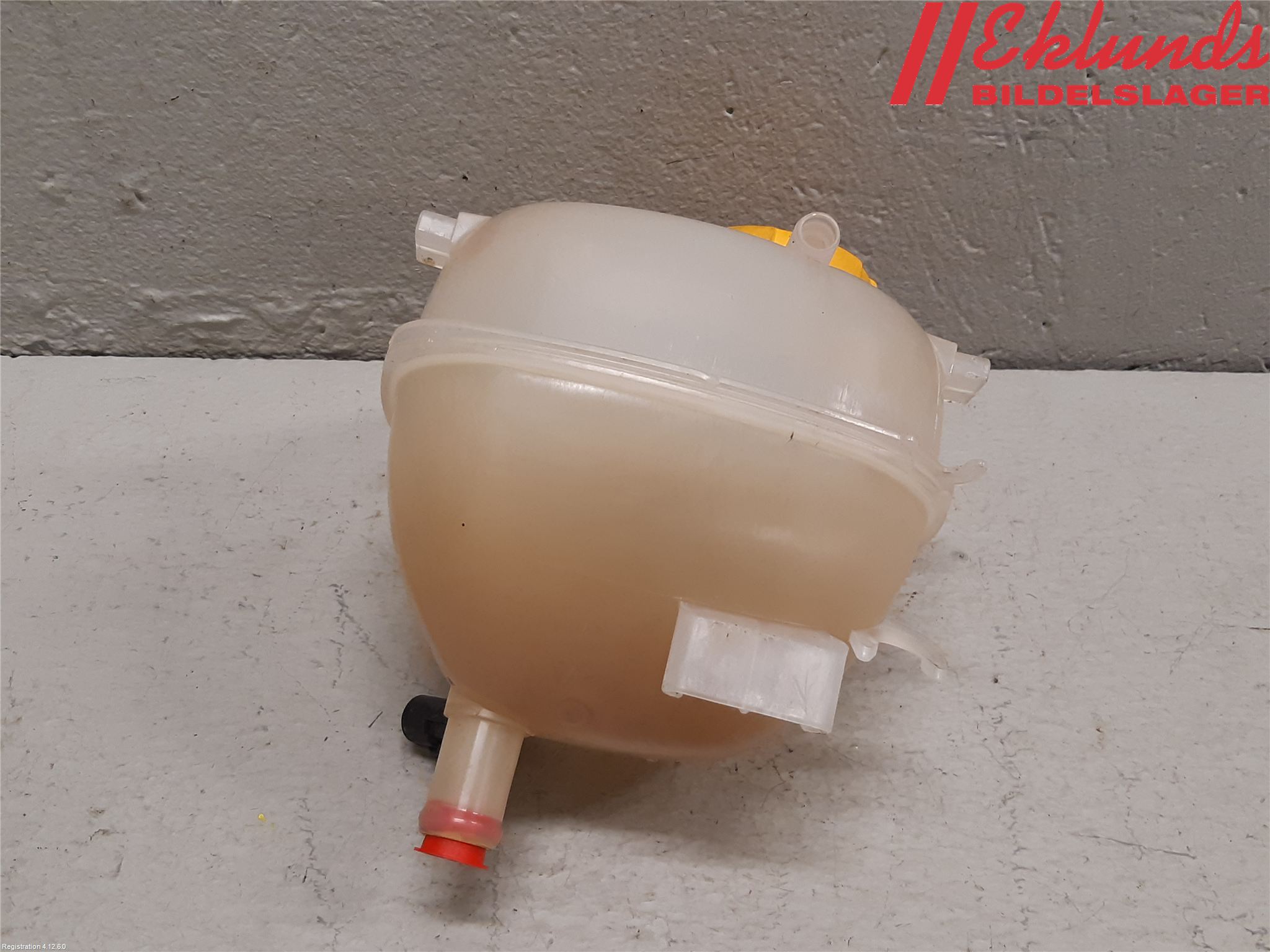 Opel VECTRA C 02-05 Expansionstank