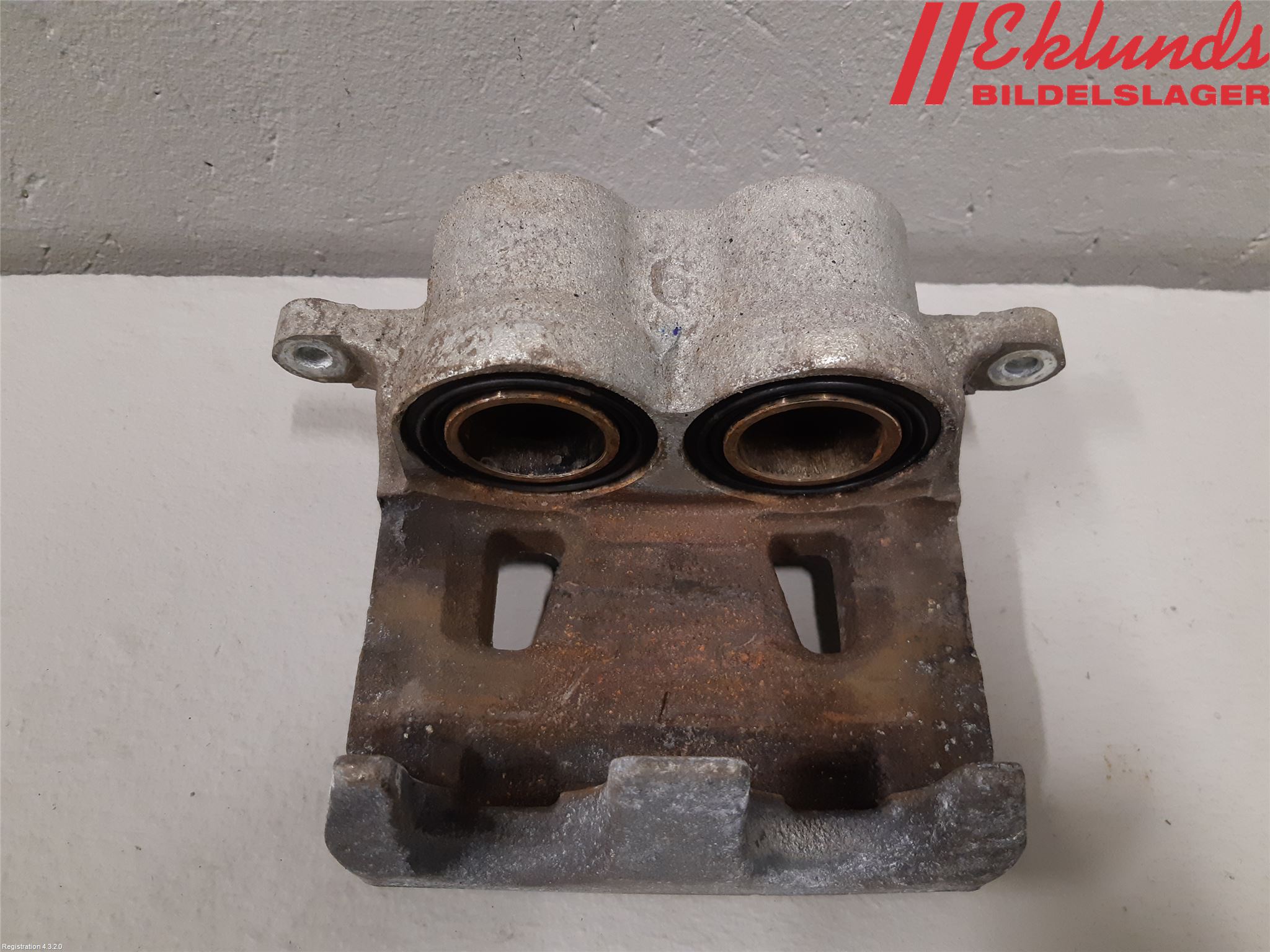 Toyota RAV4 19- Bromsok Fram Vänster