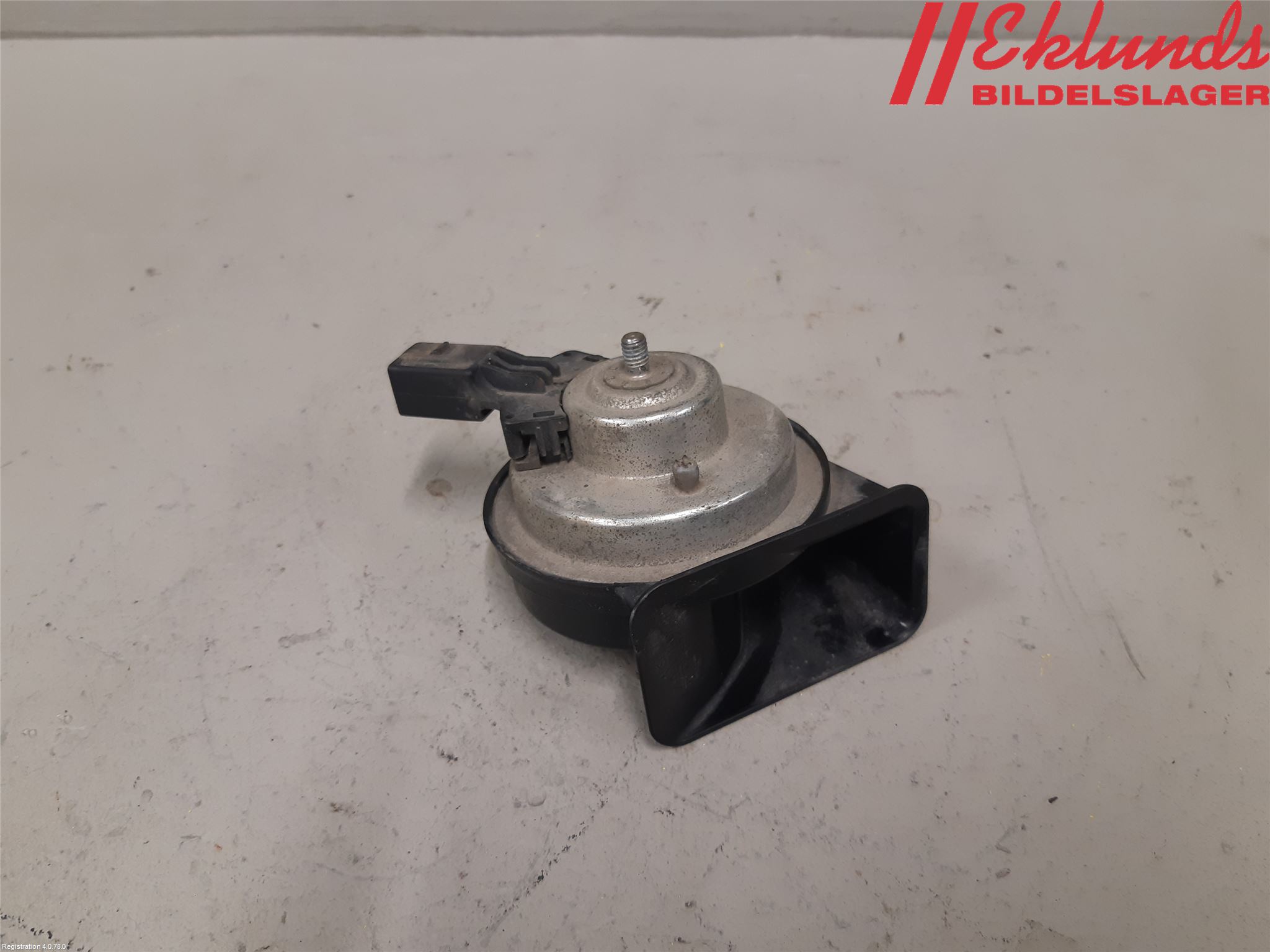 Volkswagen VW PASSAT 15-19 Signalhorn