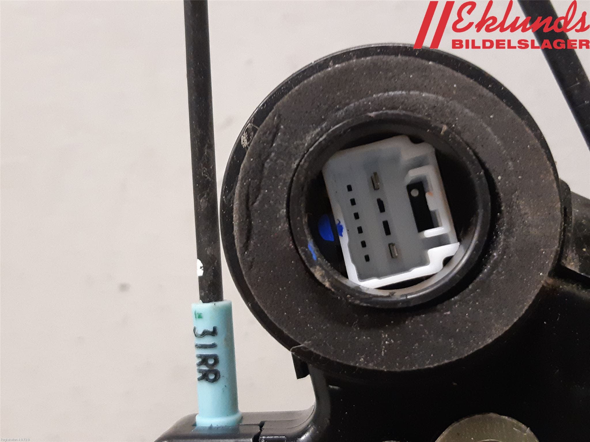 Toyota HILUX 05-16 Låskista-Dörrlås