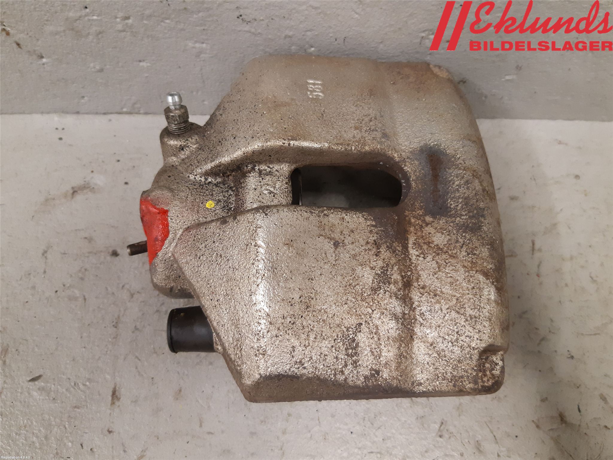Volkswagen VW PASSAT 11-14 Bromsok Fram Vänster