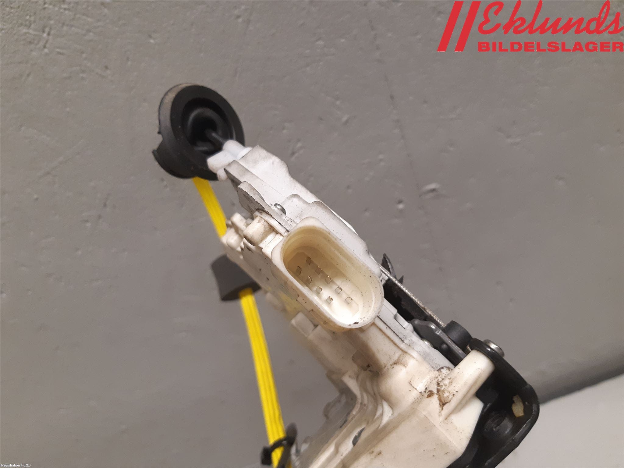 Audi A6/S6 05-11 Låskista-Dörrlås