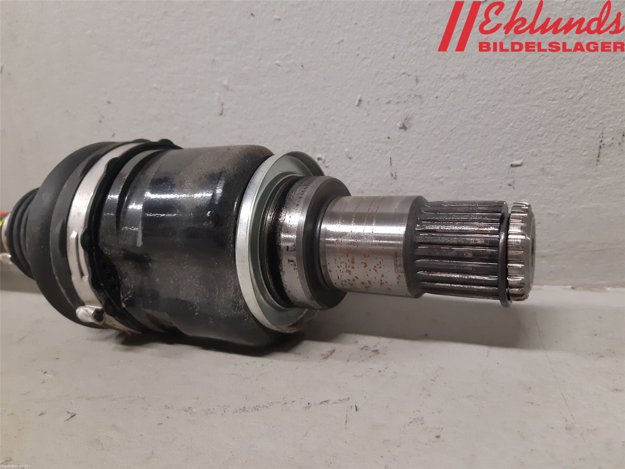 Toyota COROLLA 19- Drivaxel Fram Vänster