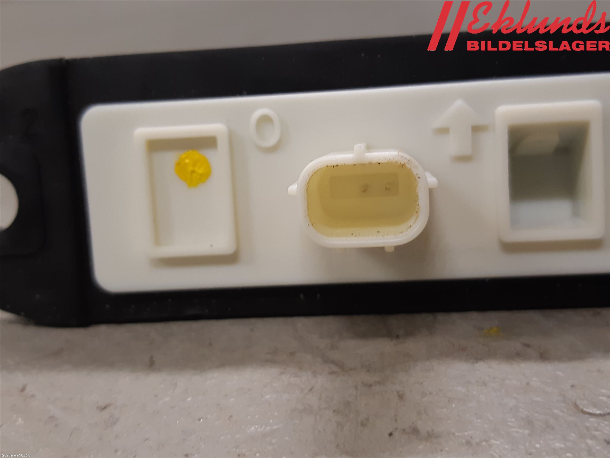 Toyota COROLLA 19- Bakluckehandtag