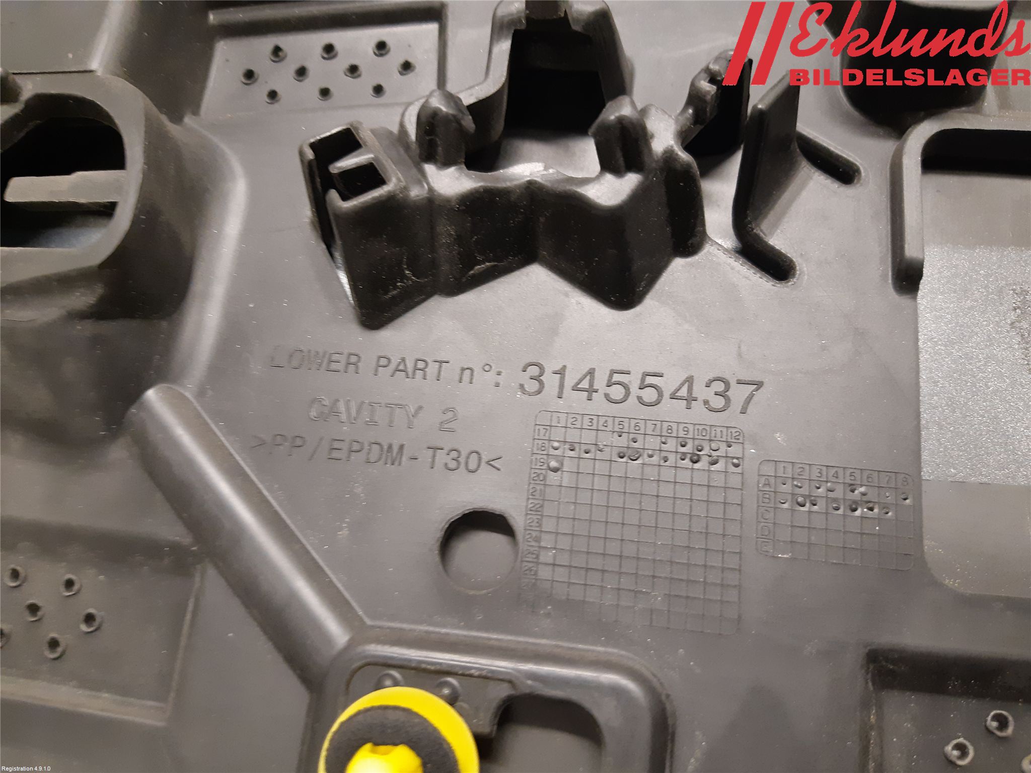 Volvo V60 19- Spoiler Baklucka