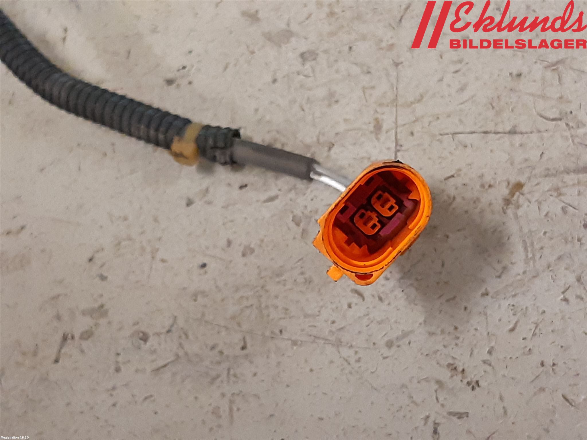 Audi A4/S4 08-11 Sensor Avgas