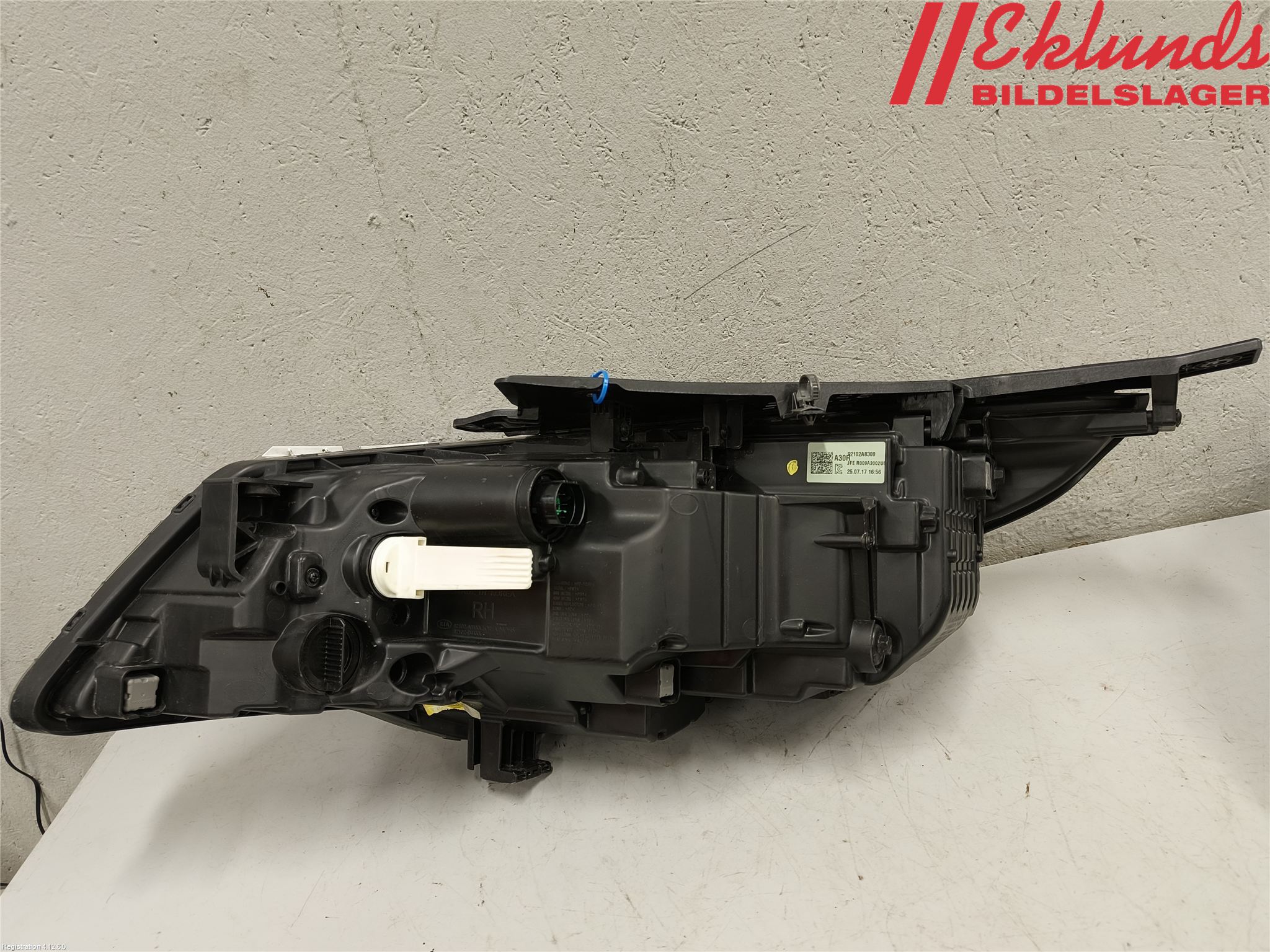 Kia OPTIMA 16-20 Strålkastare Höger