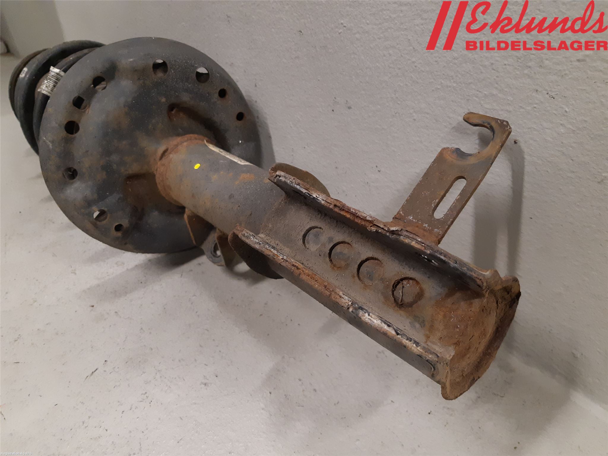 Opel ASTRA J 10-15 Fjäderben Fram Höger