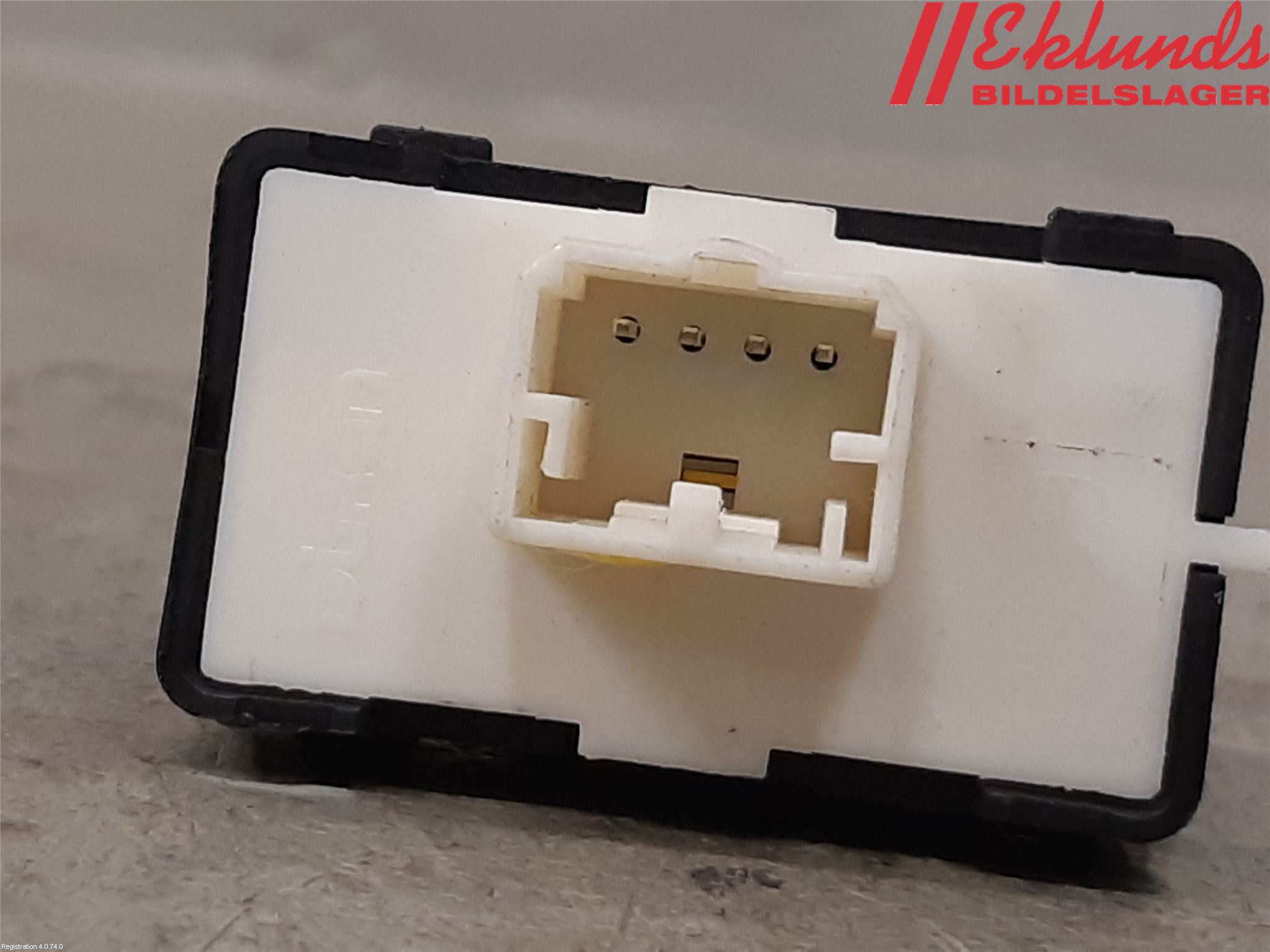 Jeep RENEGADE Strömställare Elhiss