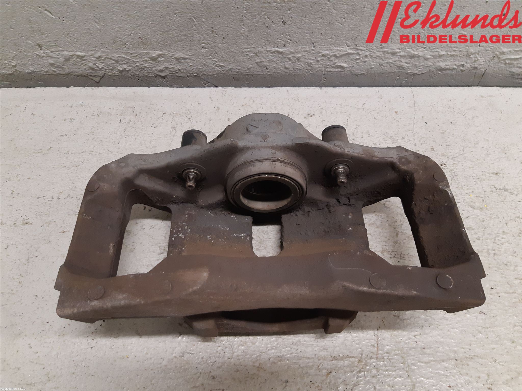 BMW 5 F10/F11/F18 09-17 Bromsok Fram Höger