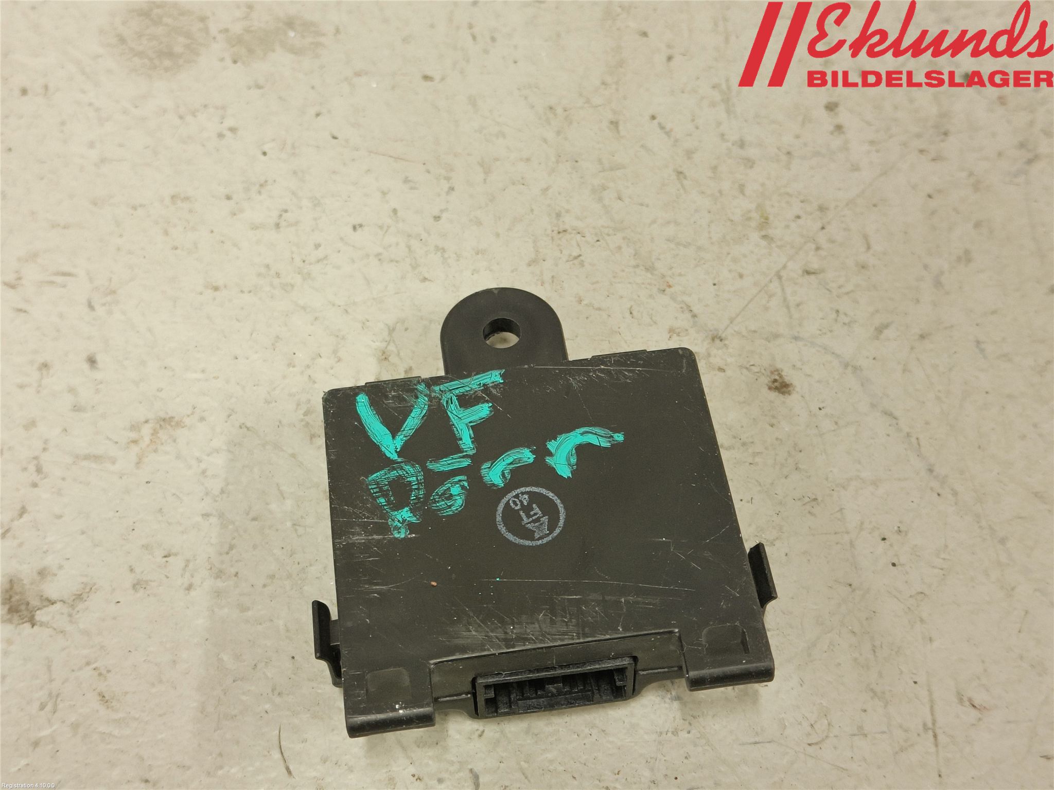 Tesla MODEL S 13- Styrenhet Dörr