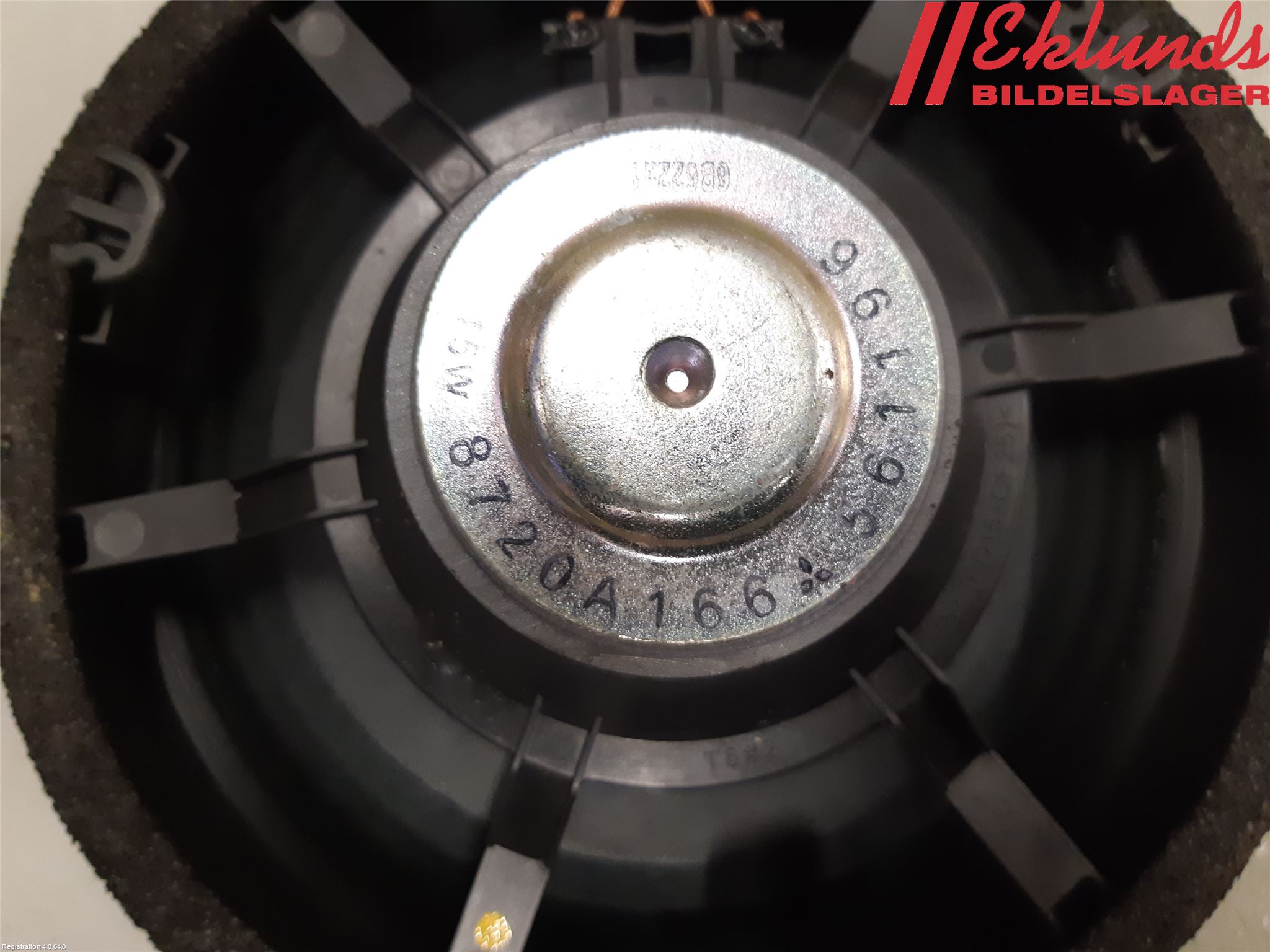 Mitsubishi OUTLANDER 13-21 Högtalare