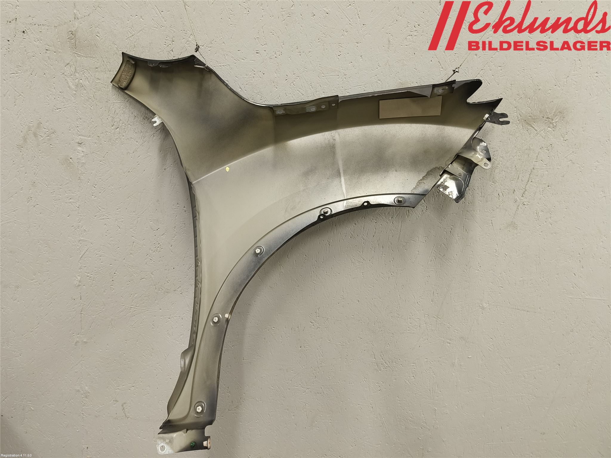 Nissan JUKE 14-19 Skärm Fram Vänster