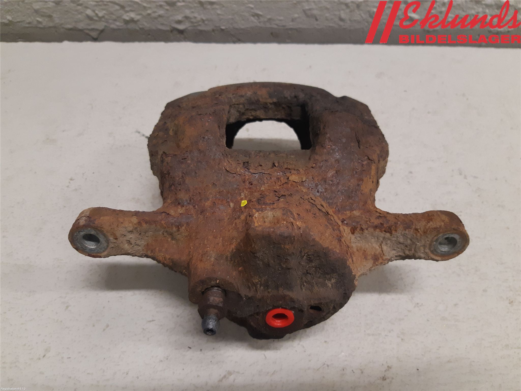 Toyota AURIS 13-19 Bromsok Fram Vänster